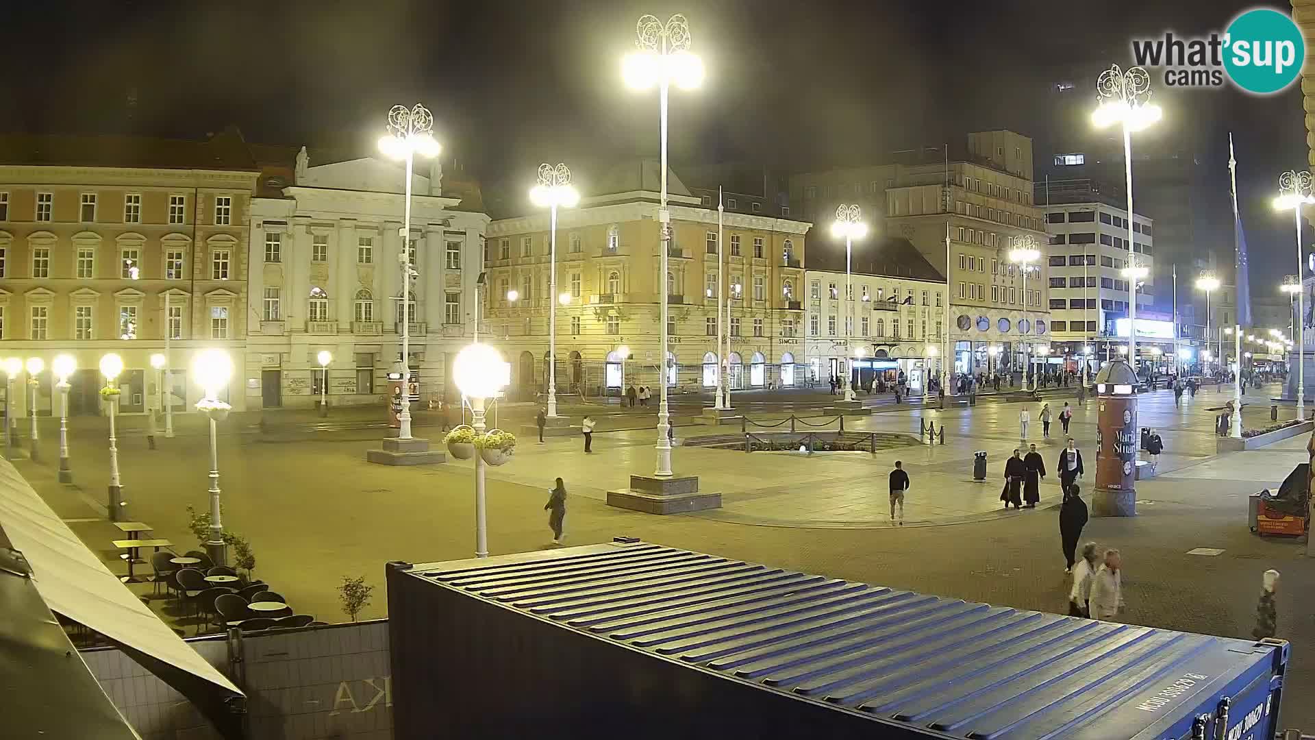 Zagreb Live Webcam – Bana Jelačić square