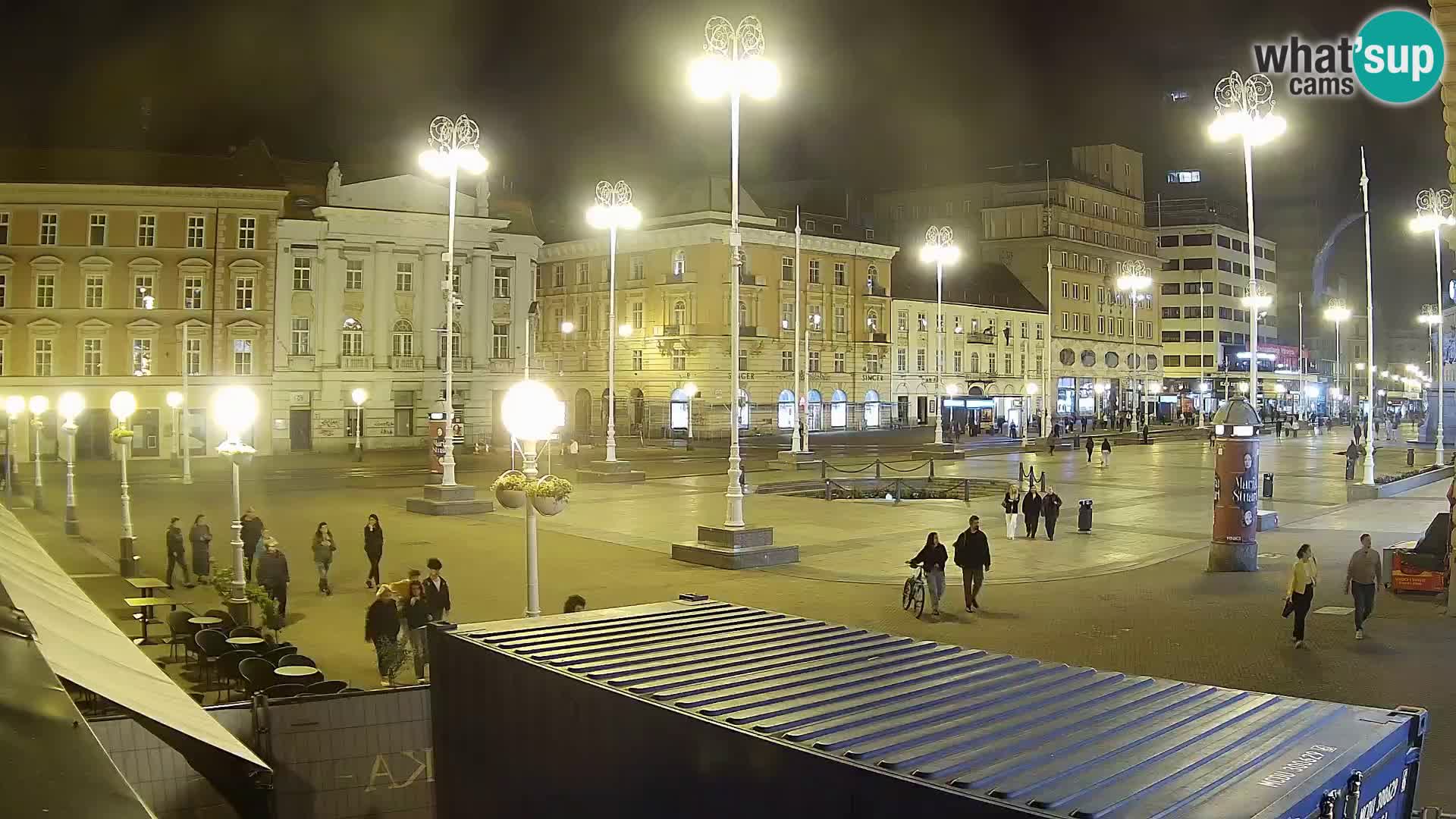 Zagreb Live Webcam – Bana Jelačić square
