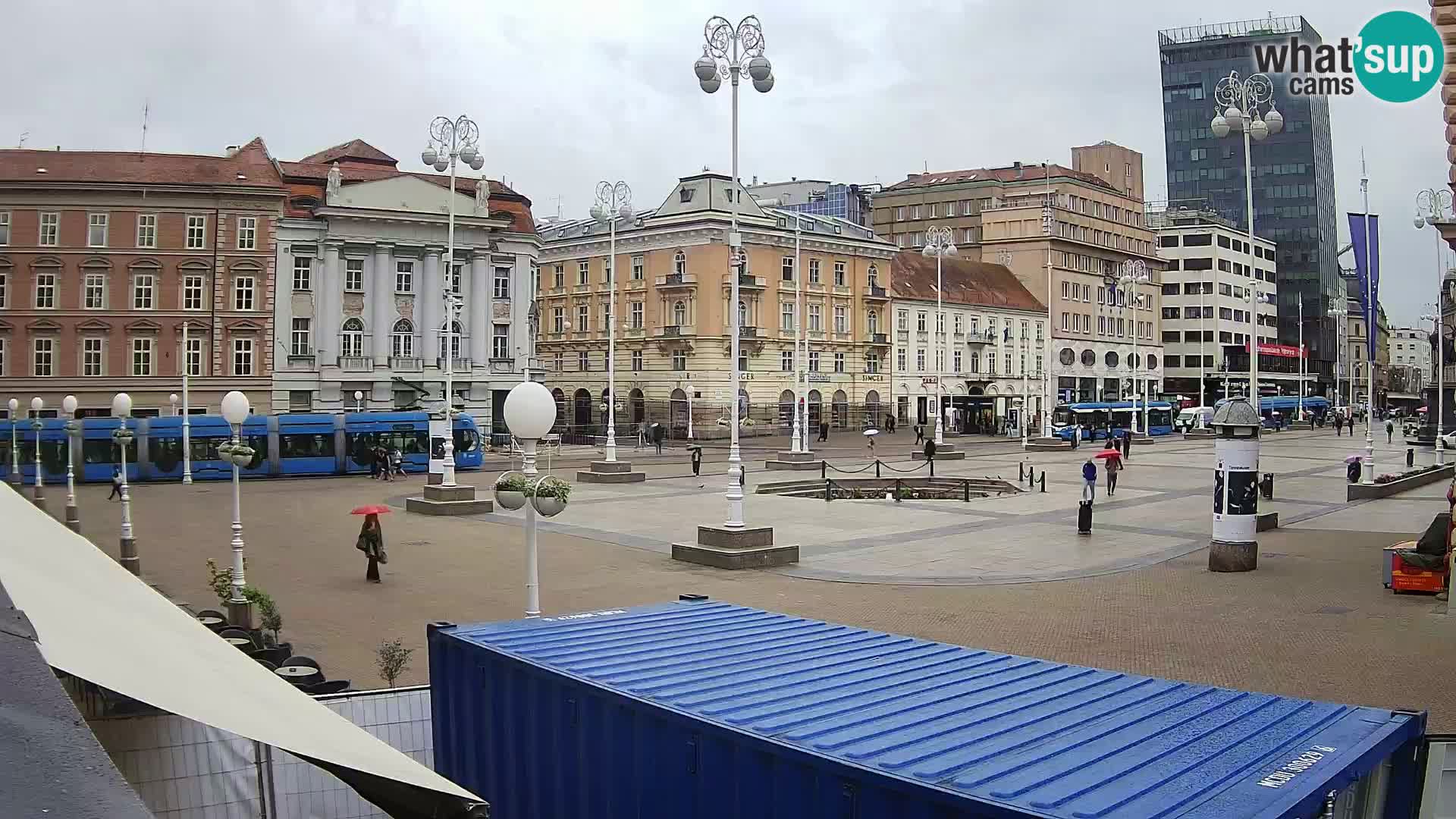 Zagreb Live Webcam – Bana Jelačić square