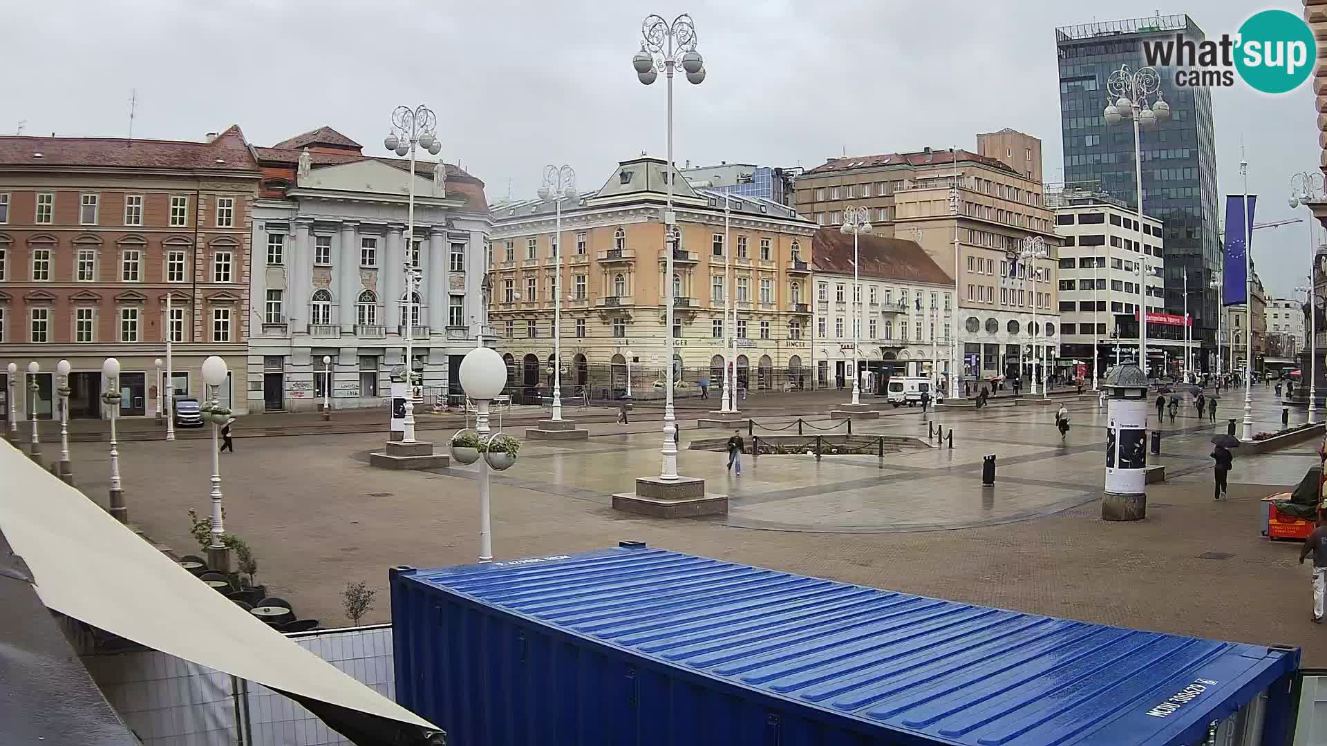 Zagreb Live Webcam – Bana Jelačić square