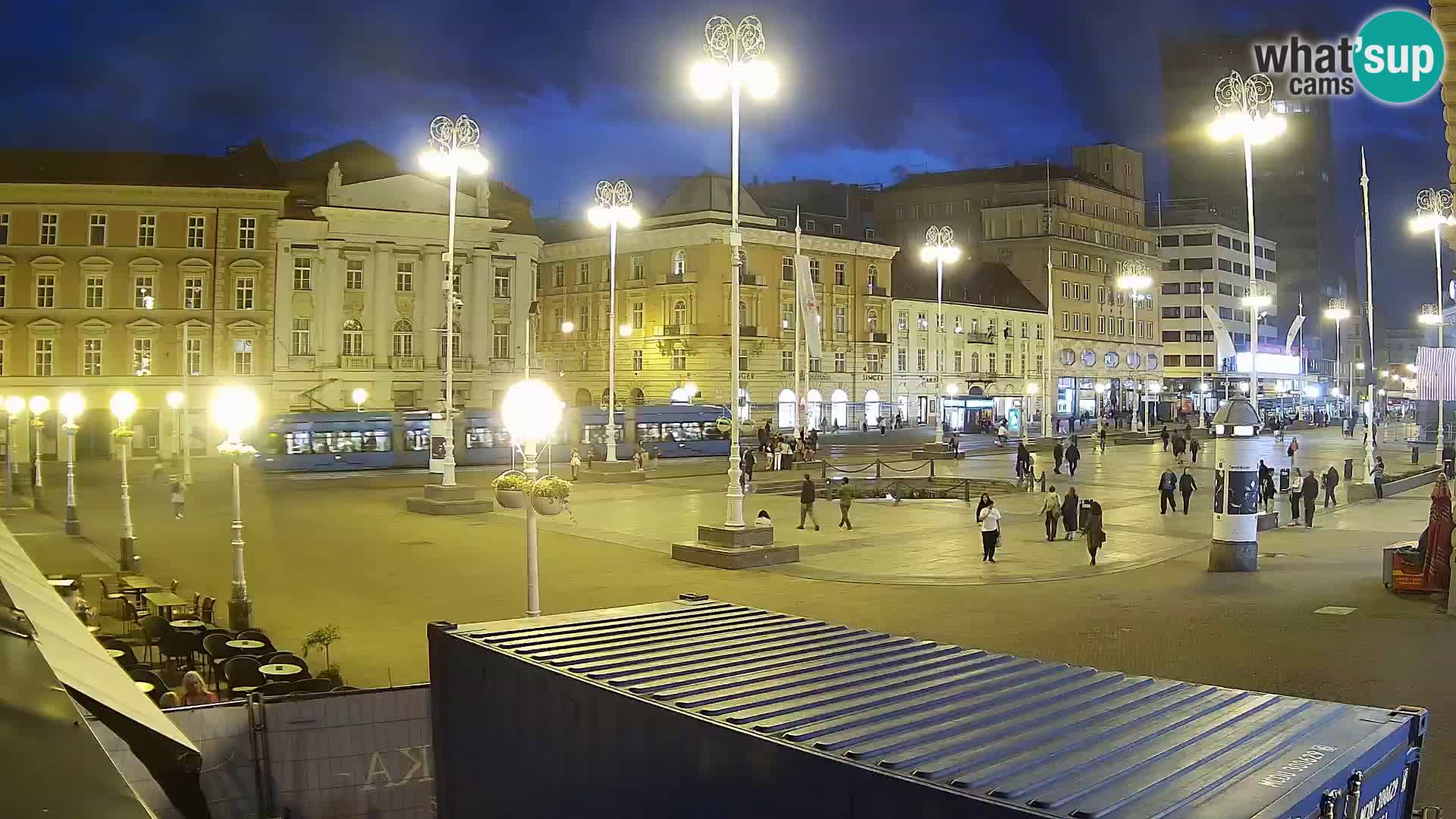Zagreb Live Webcam – Bana Jelačić square