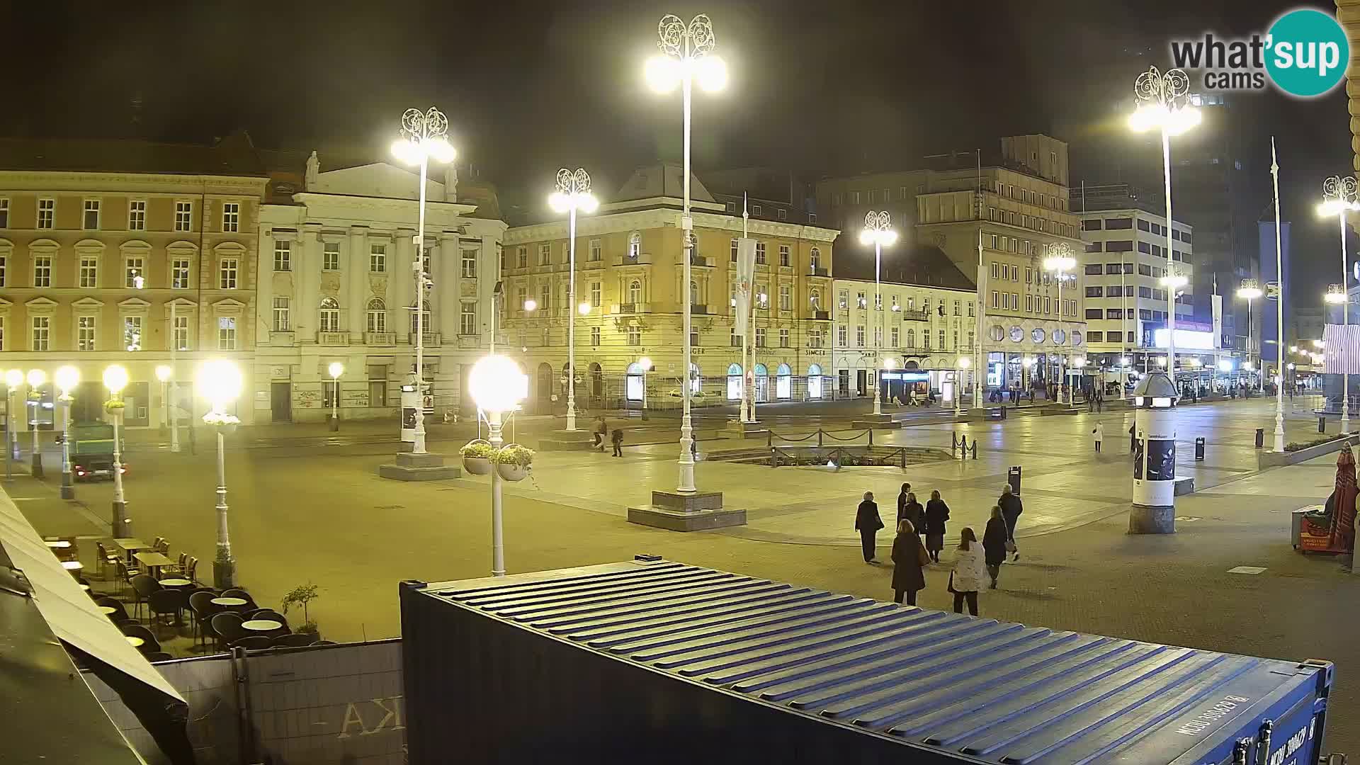 Zagreb Live Webcam – Bana Jelačić square