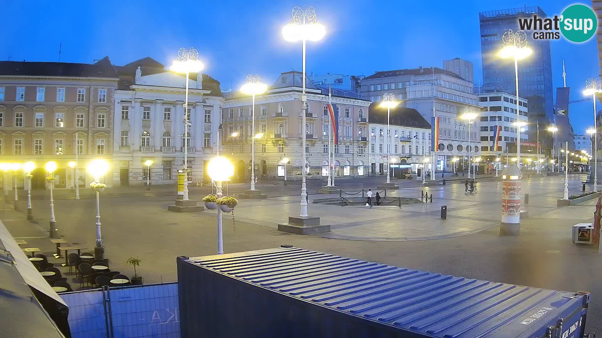 Zagreb Live Webcam – Bana Jelačić square