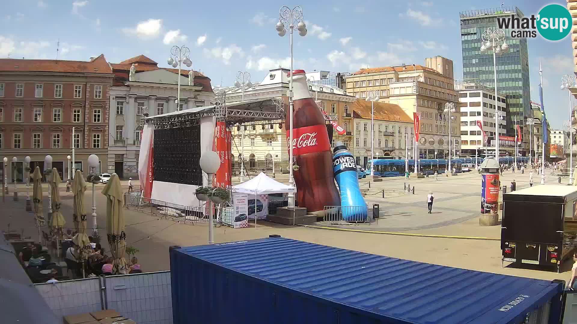 Zagreb Live Webcam – Bana Jelačić square