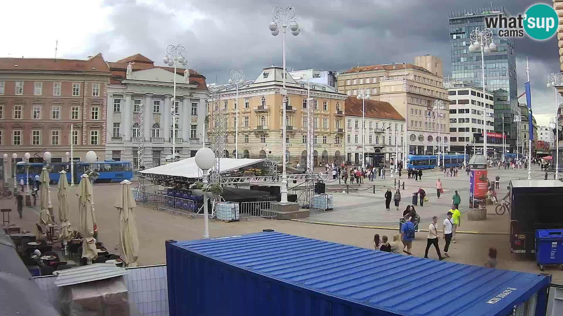 Zagreb Live Webcam – Bana Jelačić square