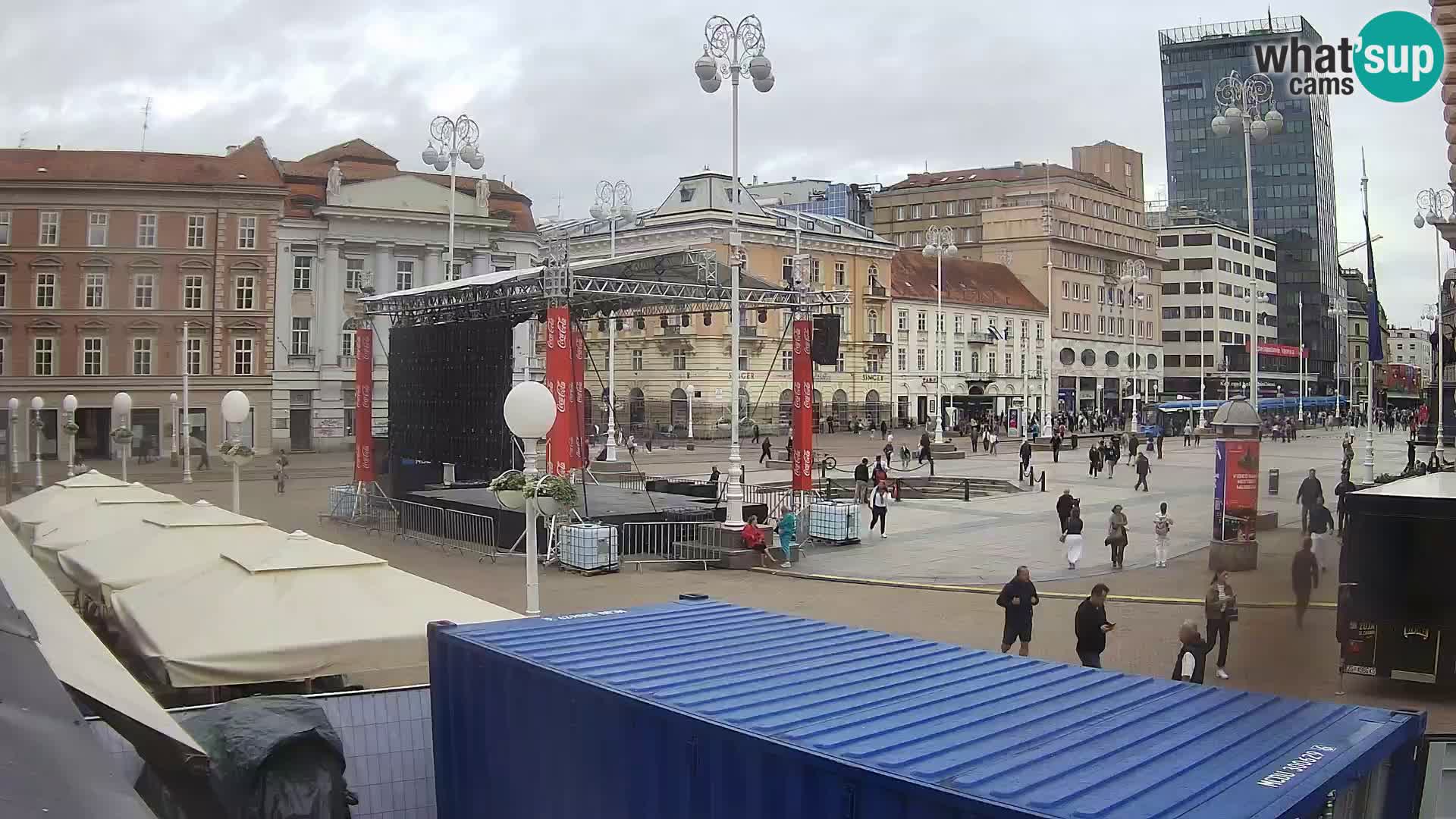 Zagreb Live Webcam – Bana Jelačić square