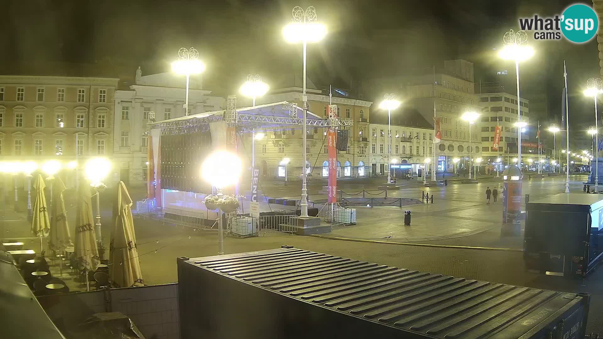 Zagreb spletna kamera trg Bana Jelačića