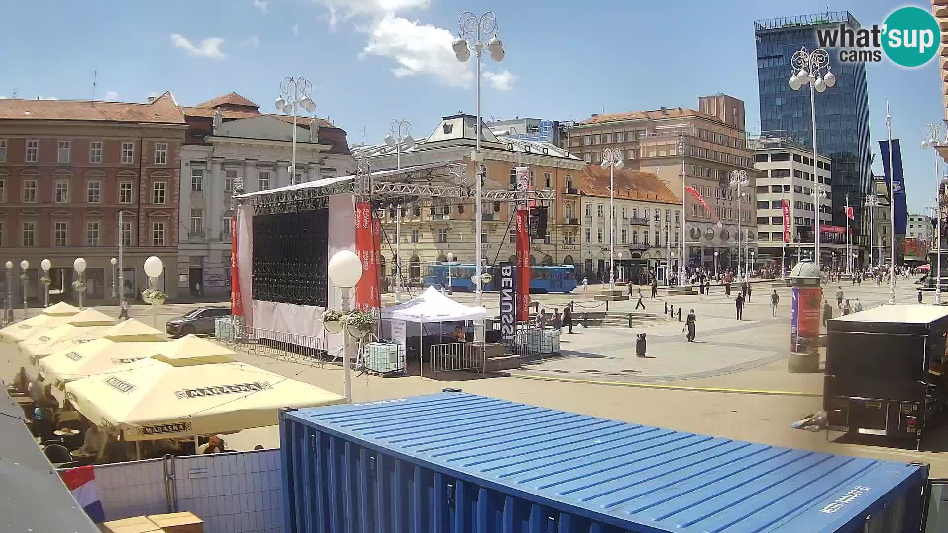 Zagreb Live Webcam – Bana Jelačić square