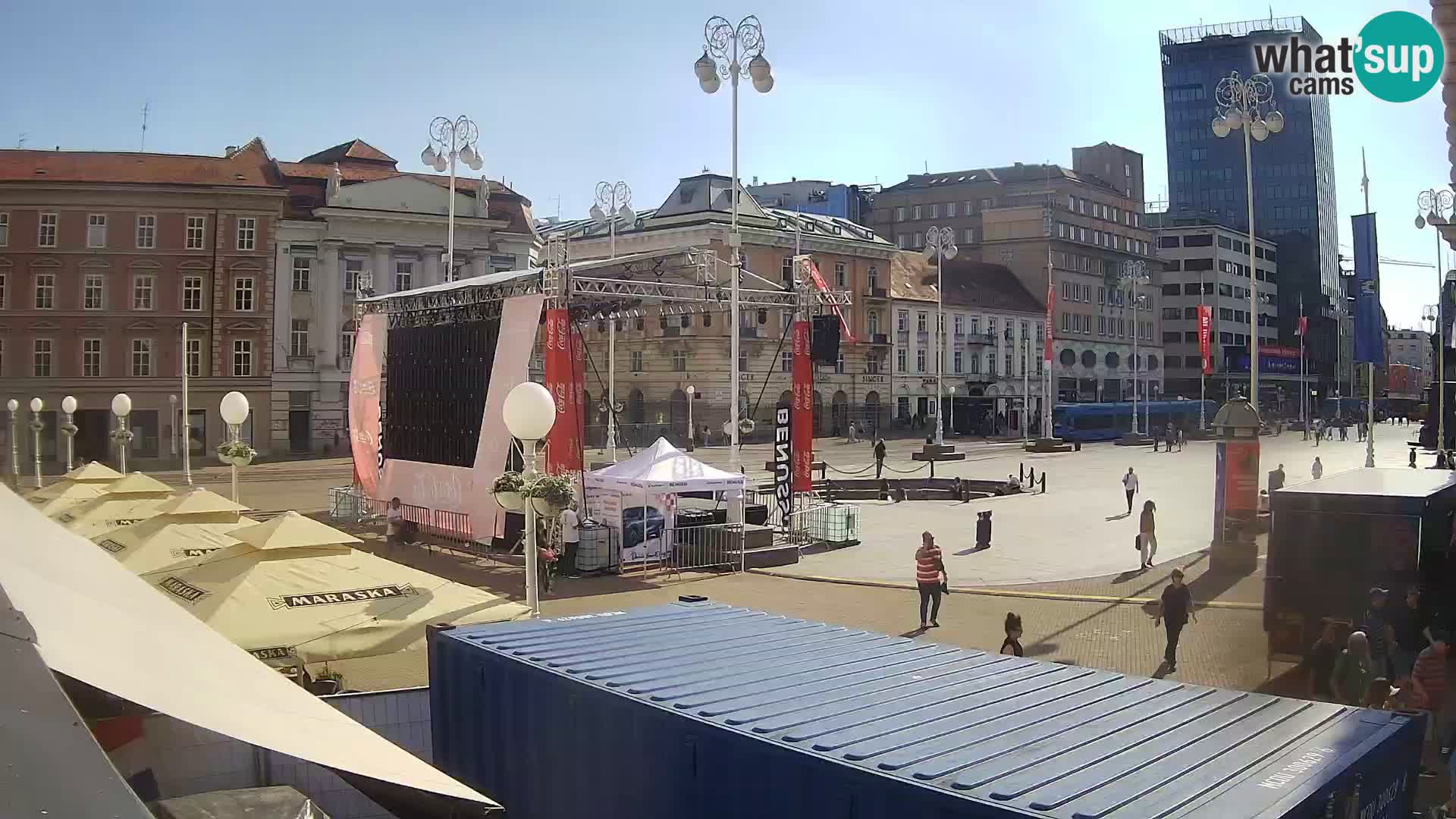 Zagreb Live Webcam – Bana Jelačić square