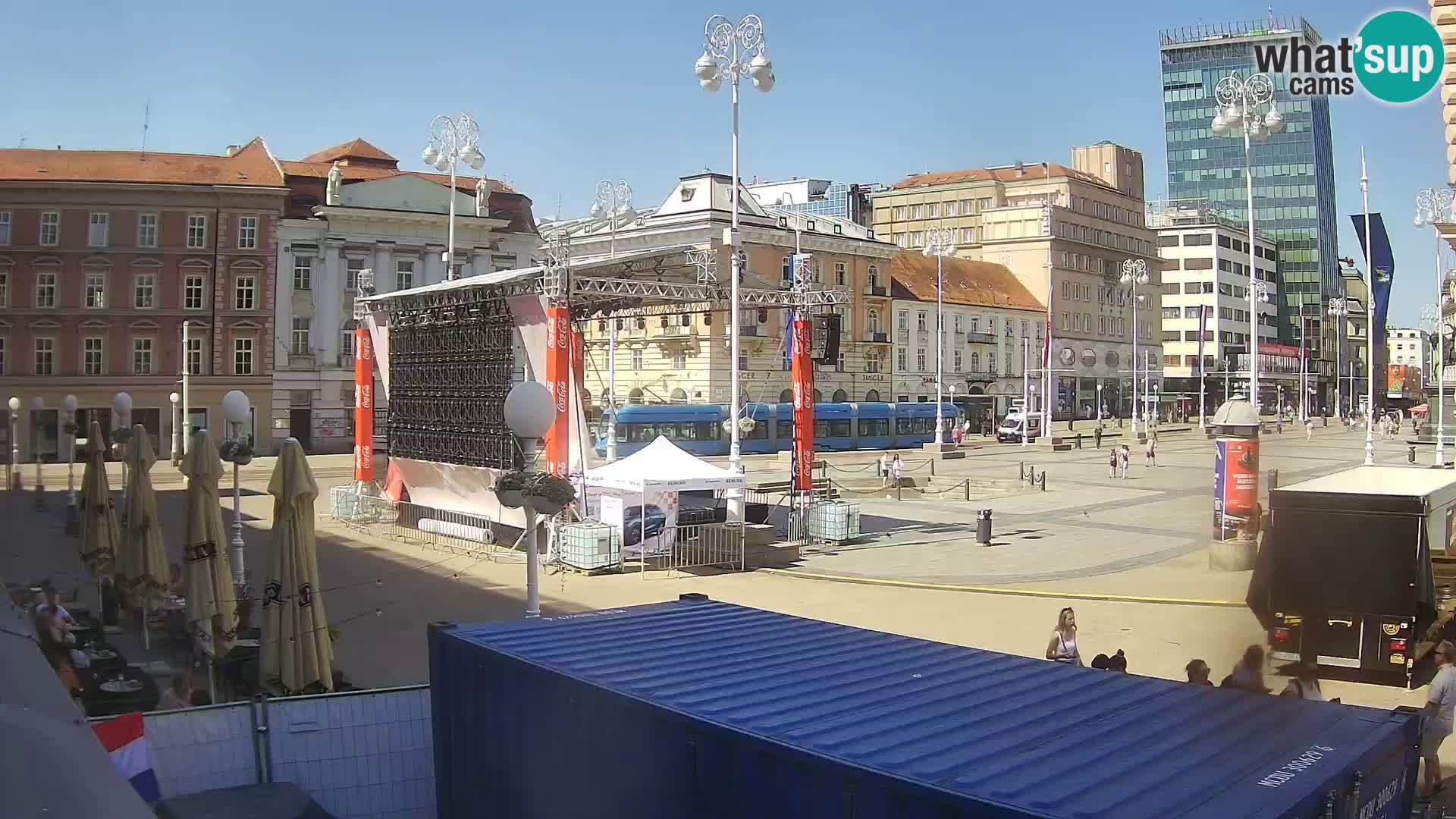 Zagreb Live Webcam – Bana Jelačić square