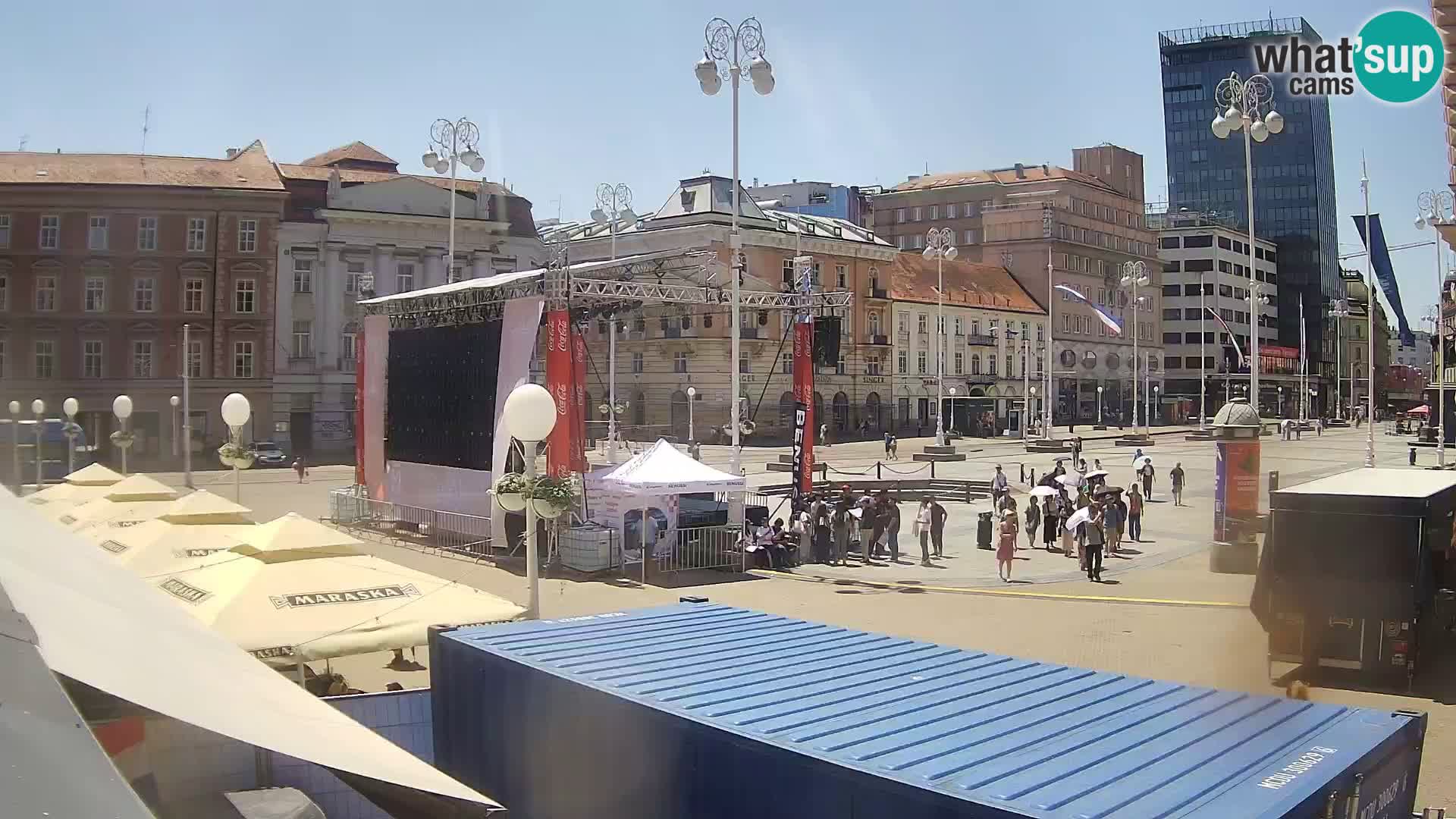 Zagreb Live Webcam – Bana Jelačić square