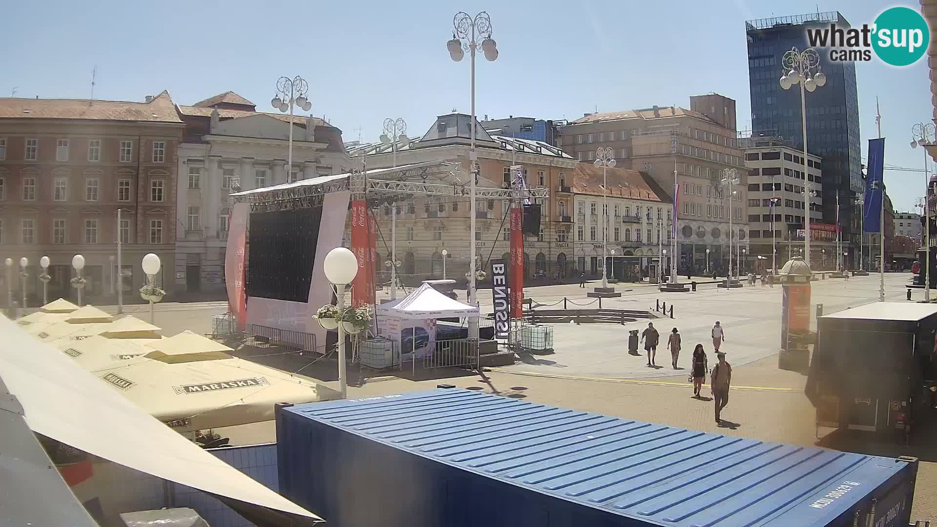 Zagreb Live Webcam – Bana Jelačić square
