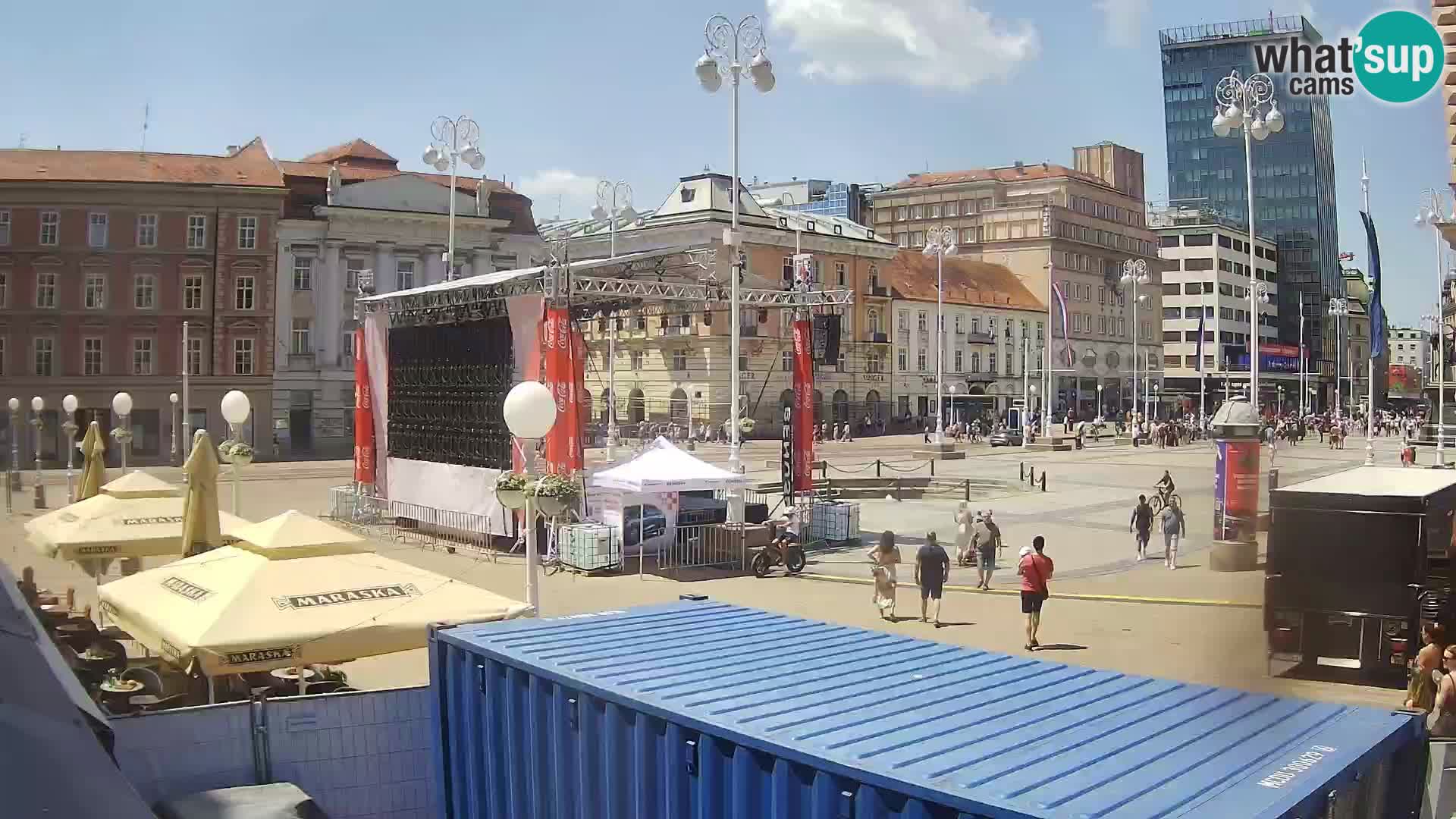 Zagreb Live Webcam – Bana Jelačić square
