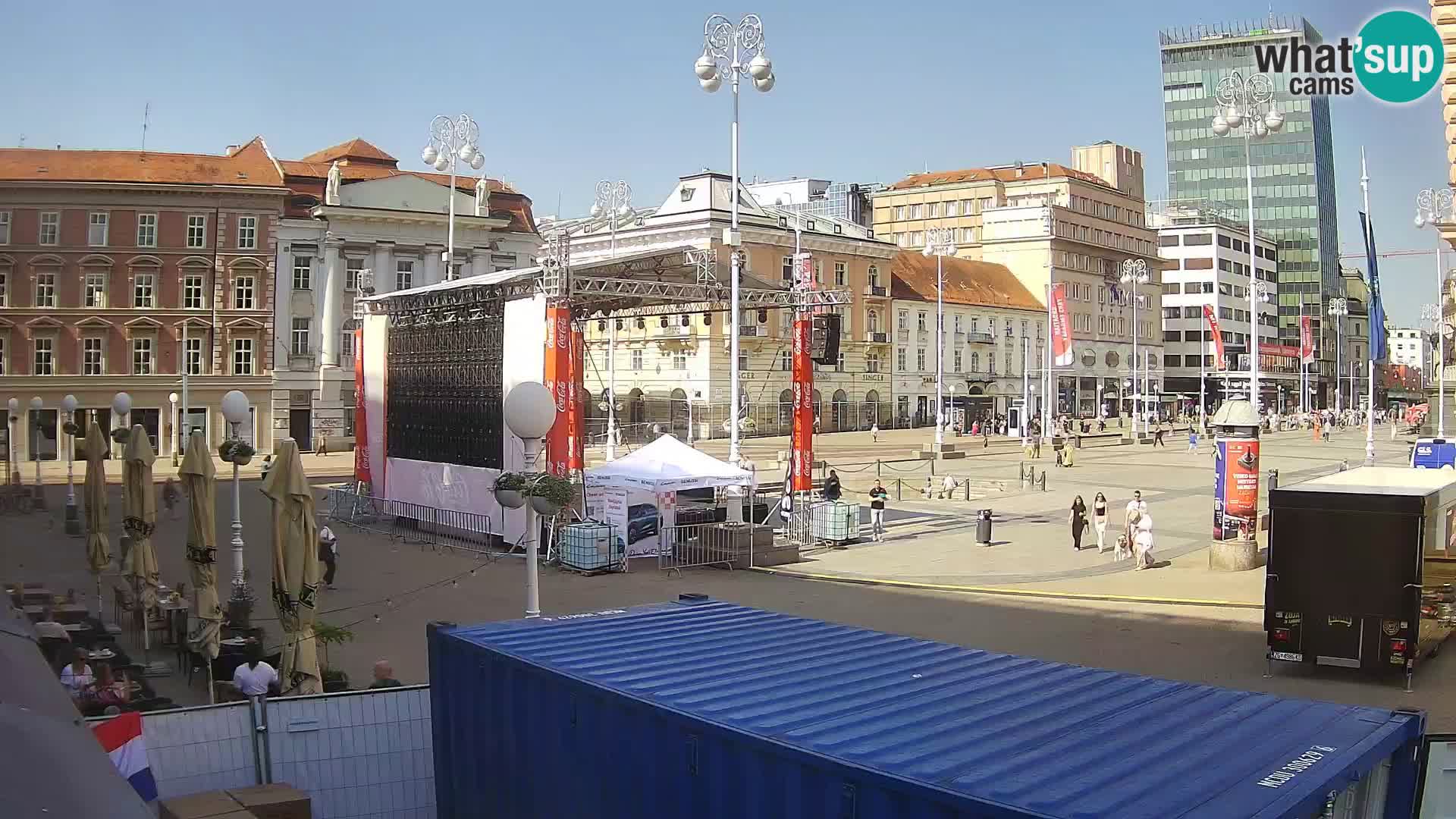 Zagreb Live Webcam – Bana Jelačić square