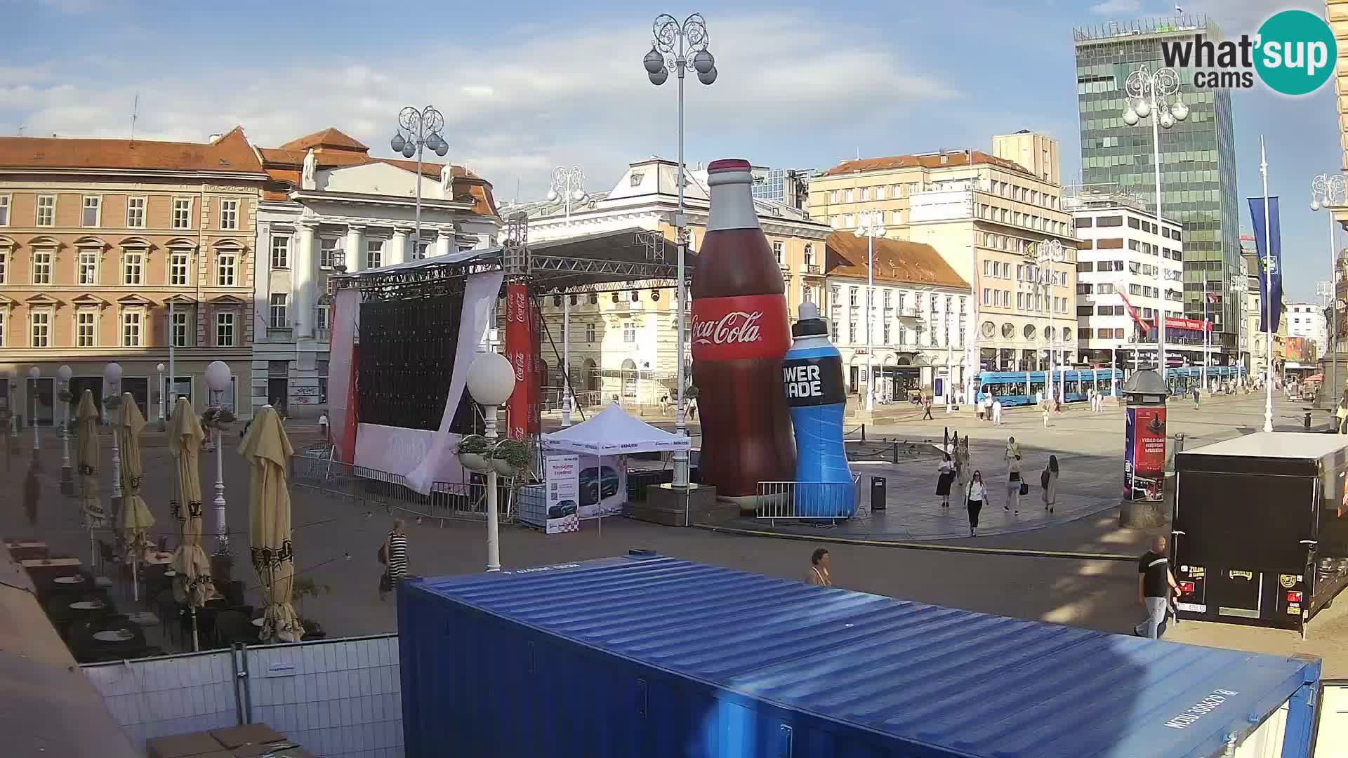 Zagreb Live Webcam – Bana Jelačić square