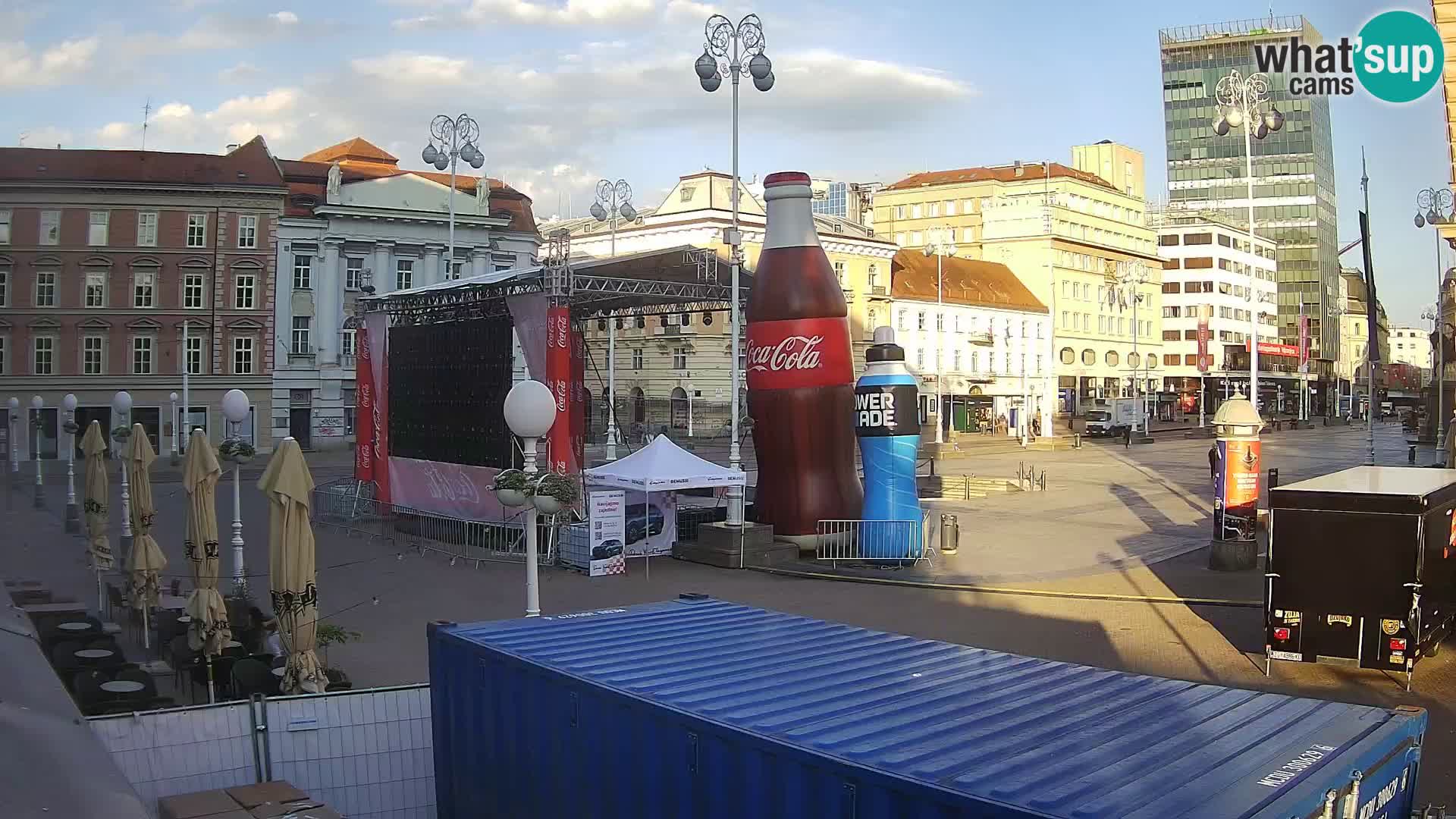 Zagreb Live Webcam – Bana Jelačić square