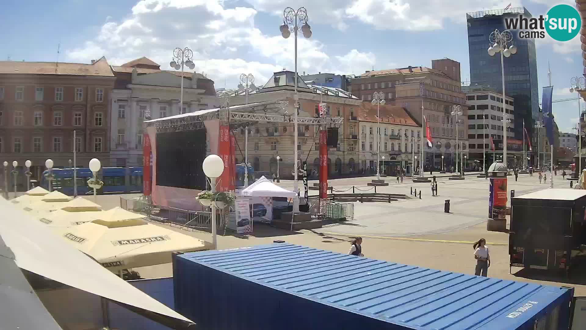 Zagreb Live Webcam – Bana Jelačić square