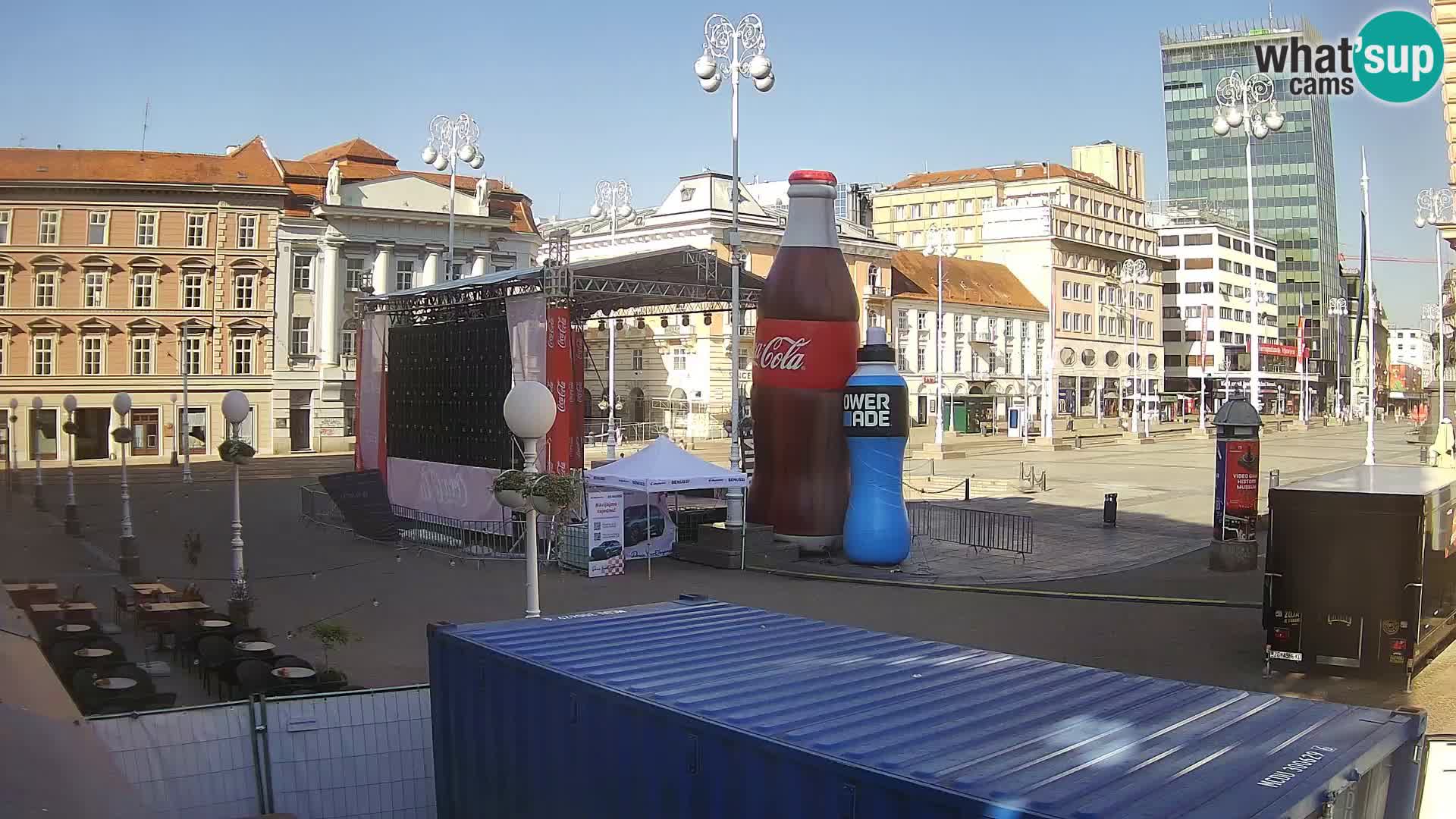 Zagreb Live Webcam – Bana Jelačić square