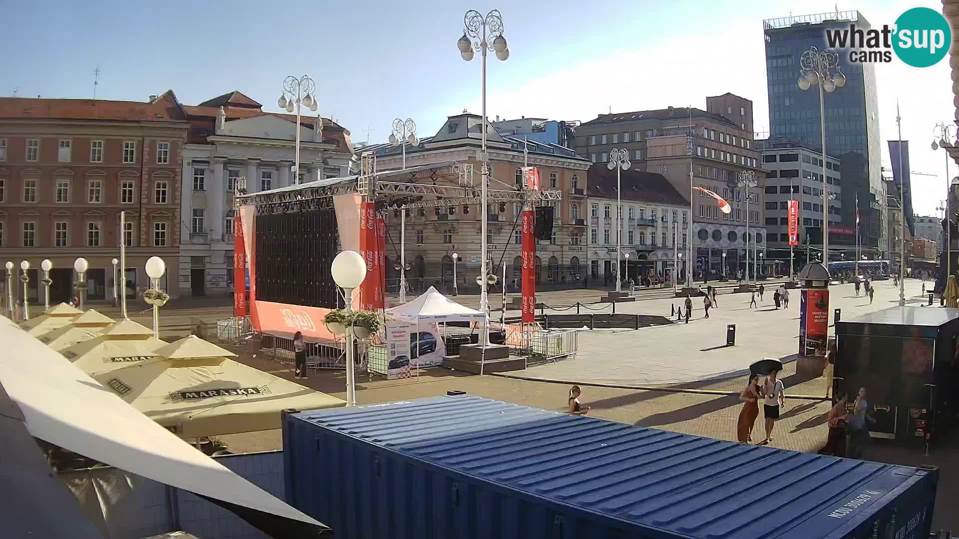 Zagreb Live Webcam – Bana Jelačić square