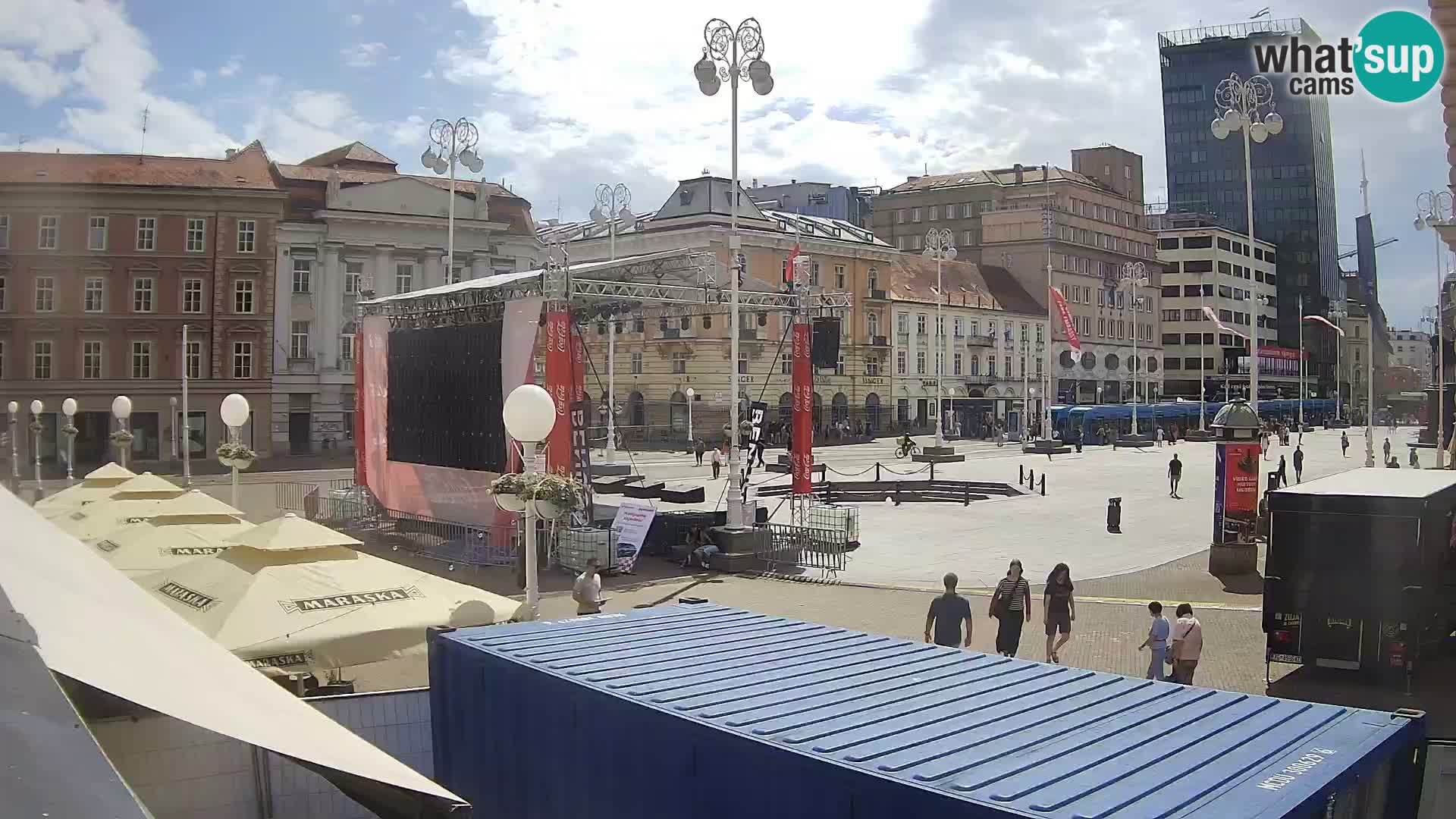 Zagreb Live Webcam – Bana Jelačić square