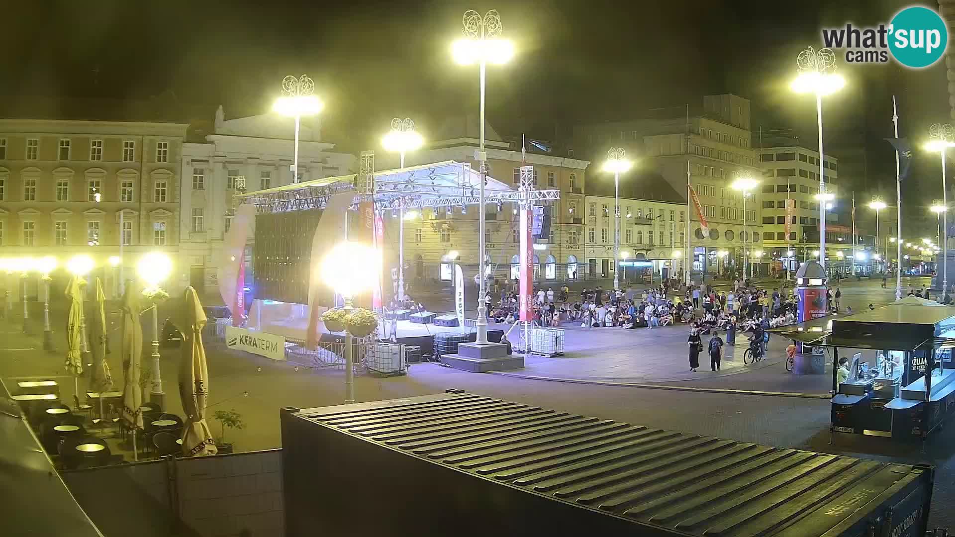Zagreb Live Webcam – Bana Jelačić square