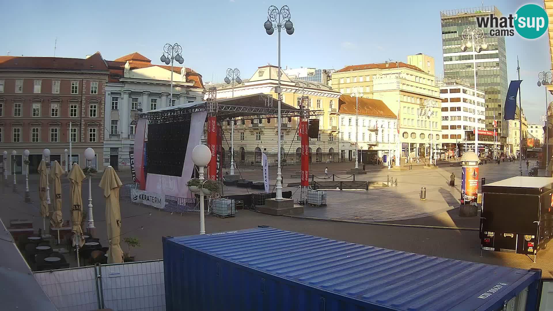 Zagreb Live Webcam – Bana Jelačić square
