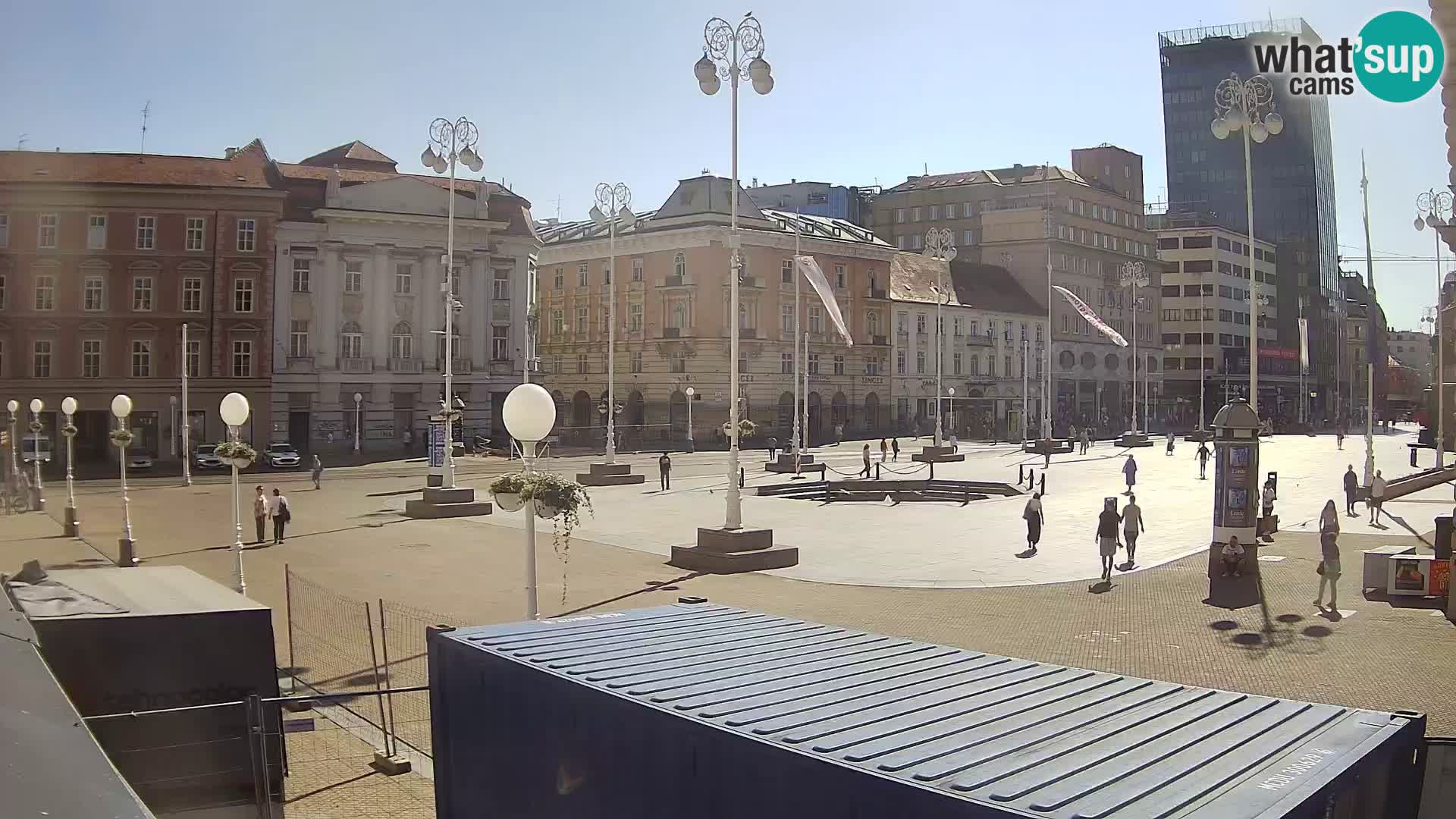 Zagreb Livecam – Bana Jelačić square