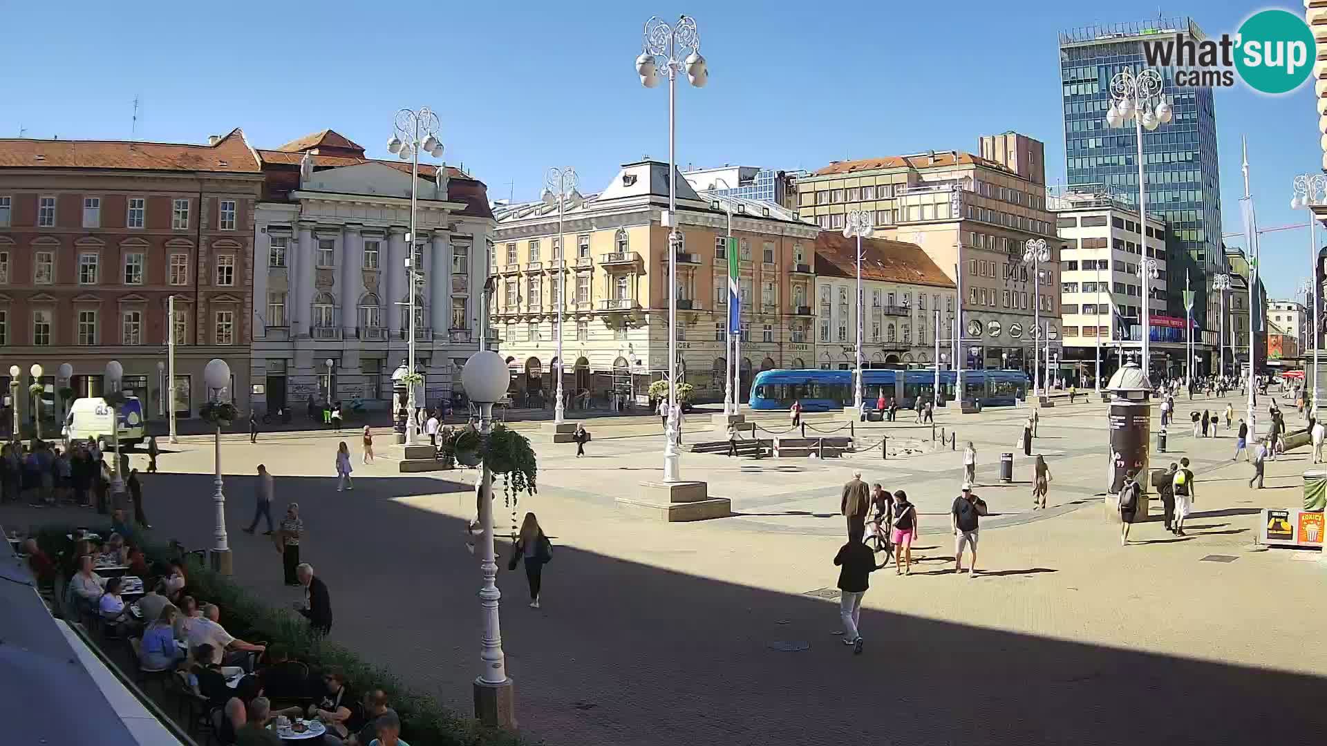 Zagreb Live Webcam – Bana Jelačić square
