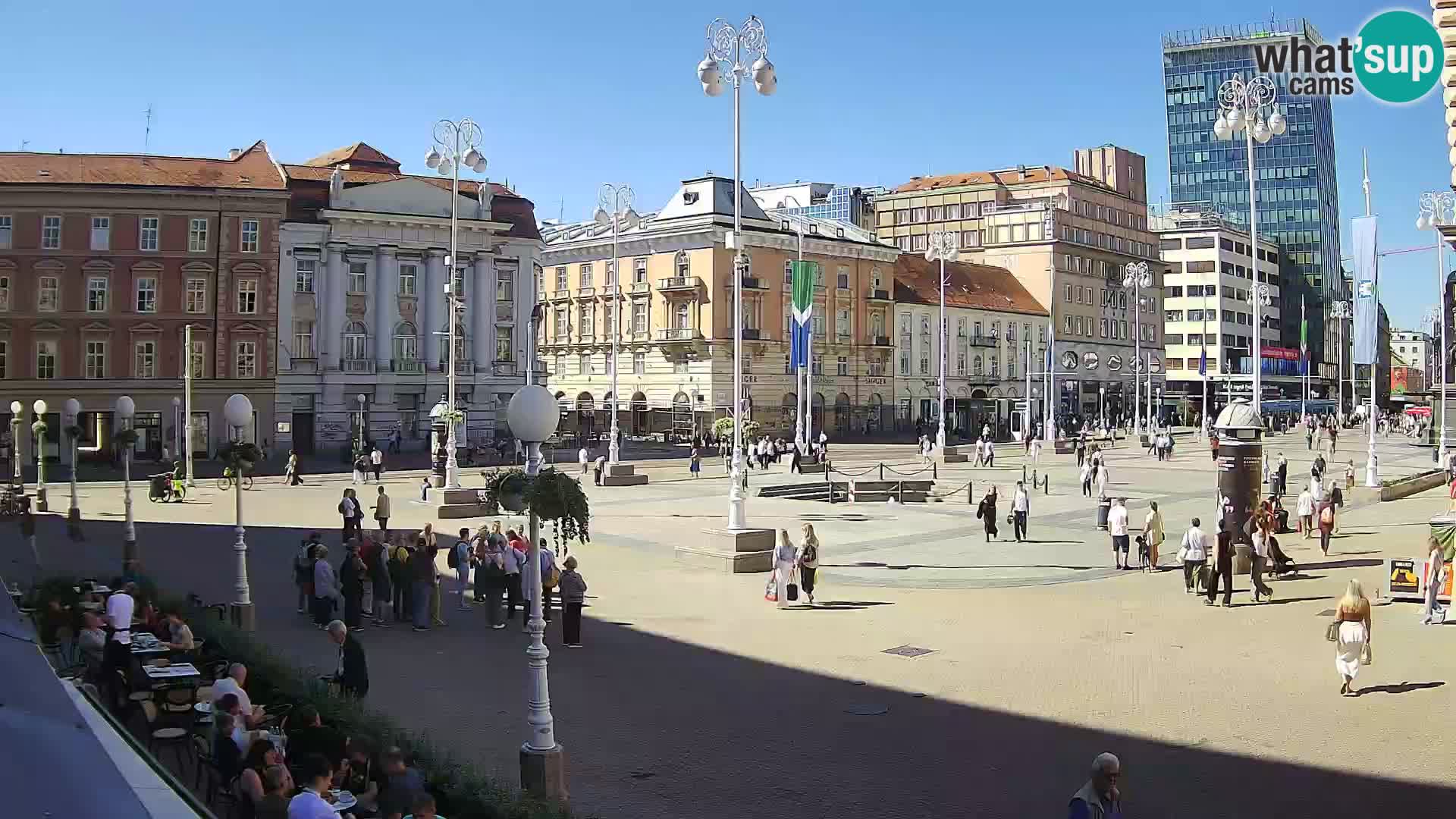 Zagreb Live Webcam – Bana Jelačić square