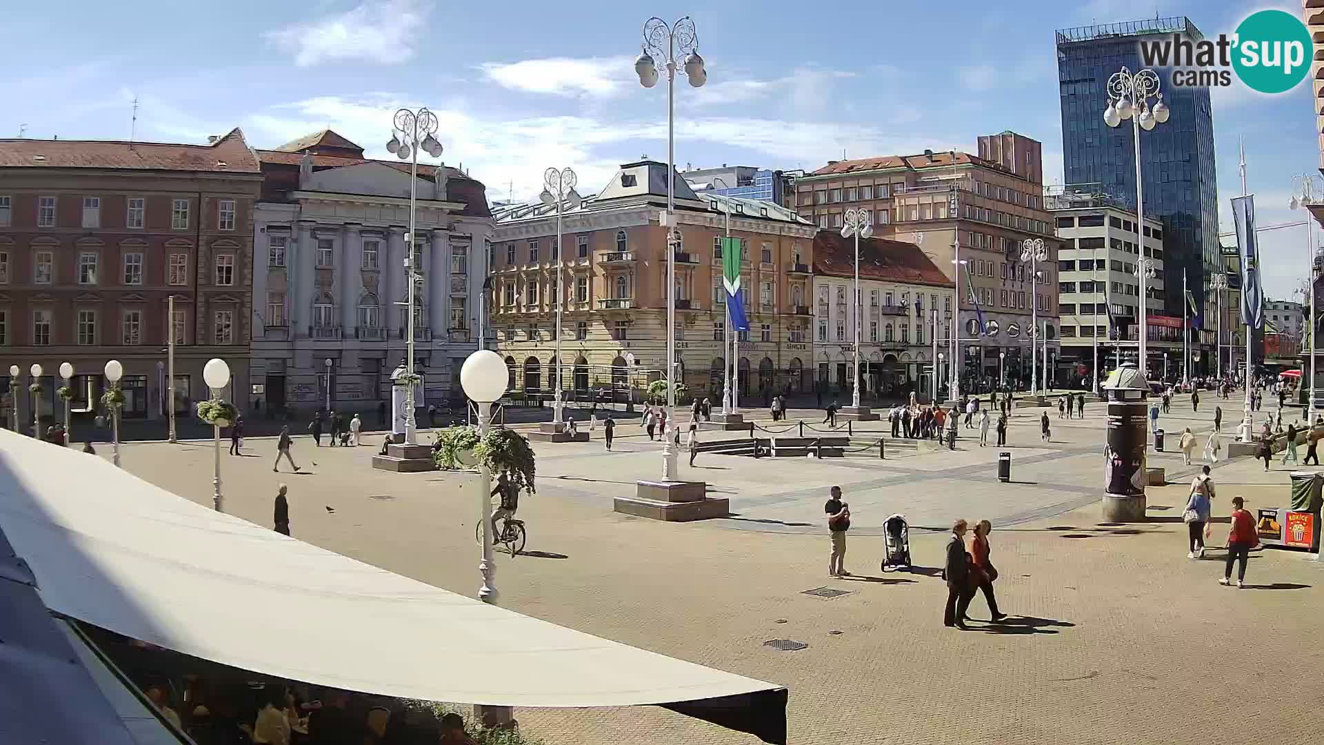 Zagreb Live Webcam – Bana Jelačić square