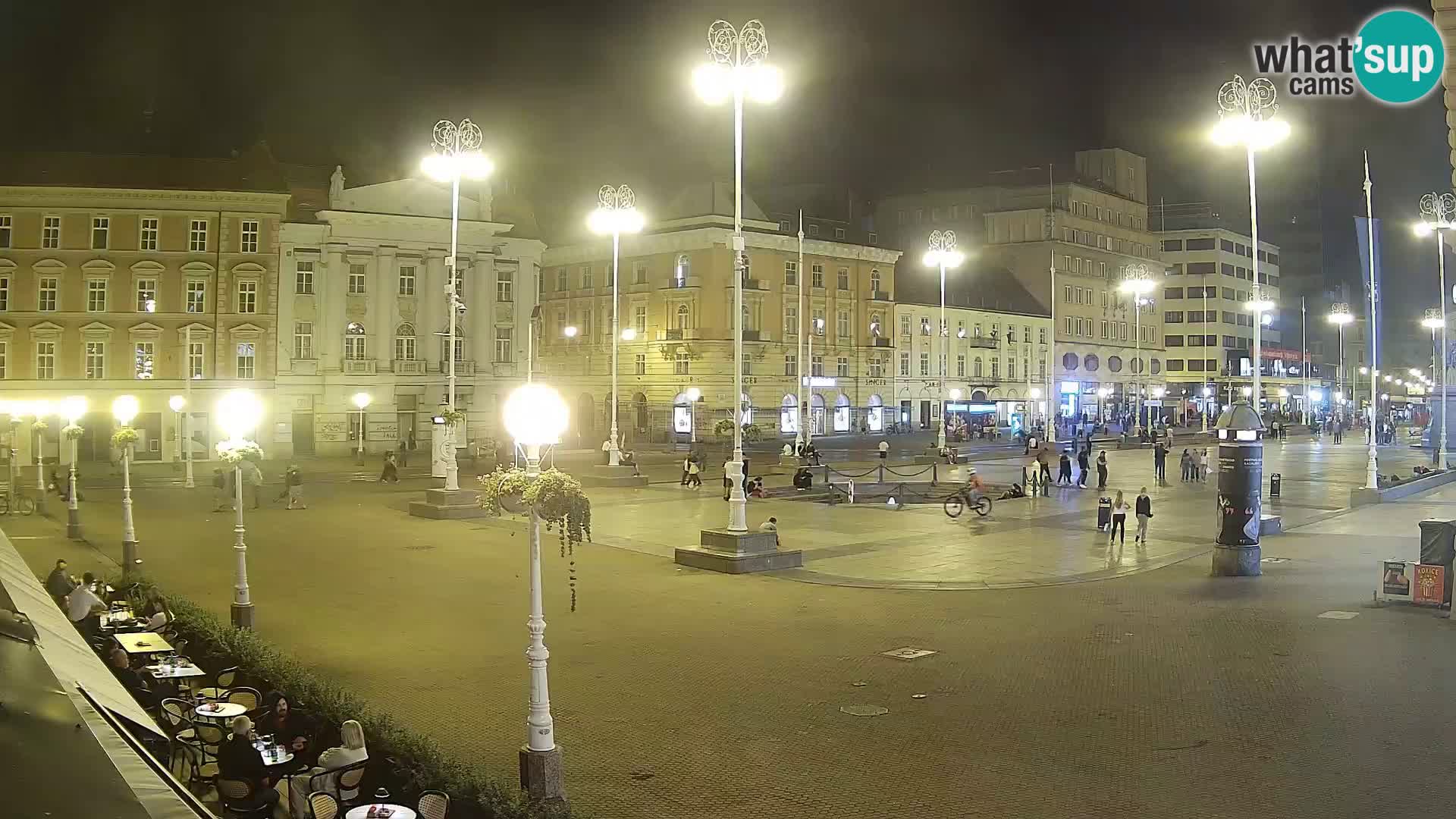 Zagreb Live Webcam – Bana Jelačić square