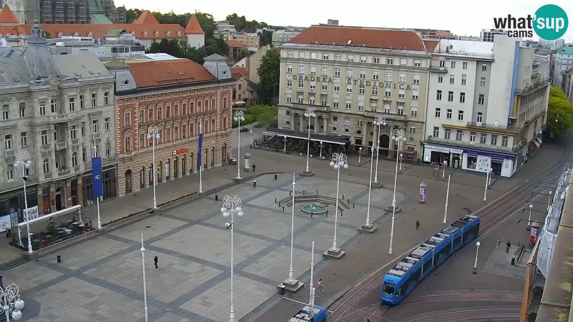 Trg Bana Jelačića v živo Zagreb – Hotel Dubrovnik