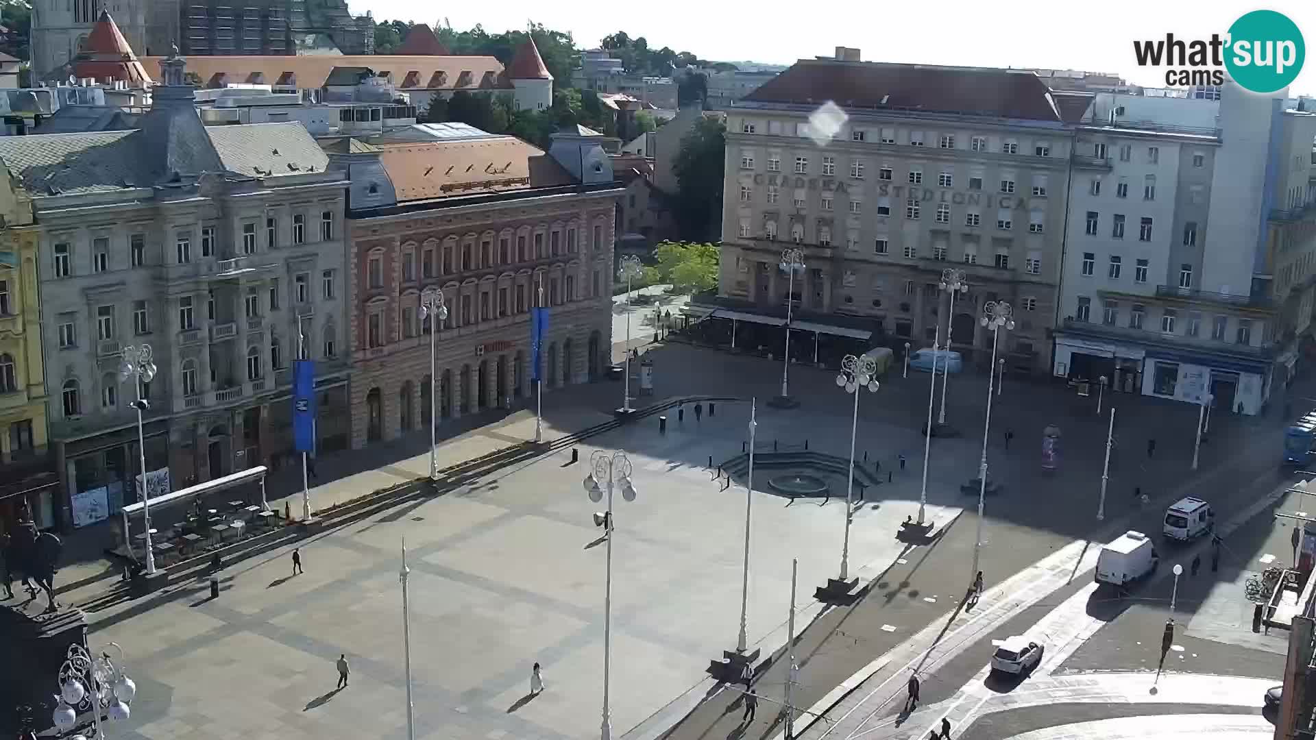 Zagreb – Bana Jelačića square panorama