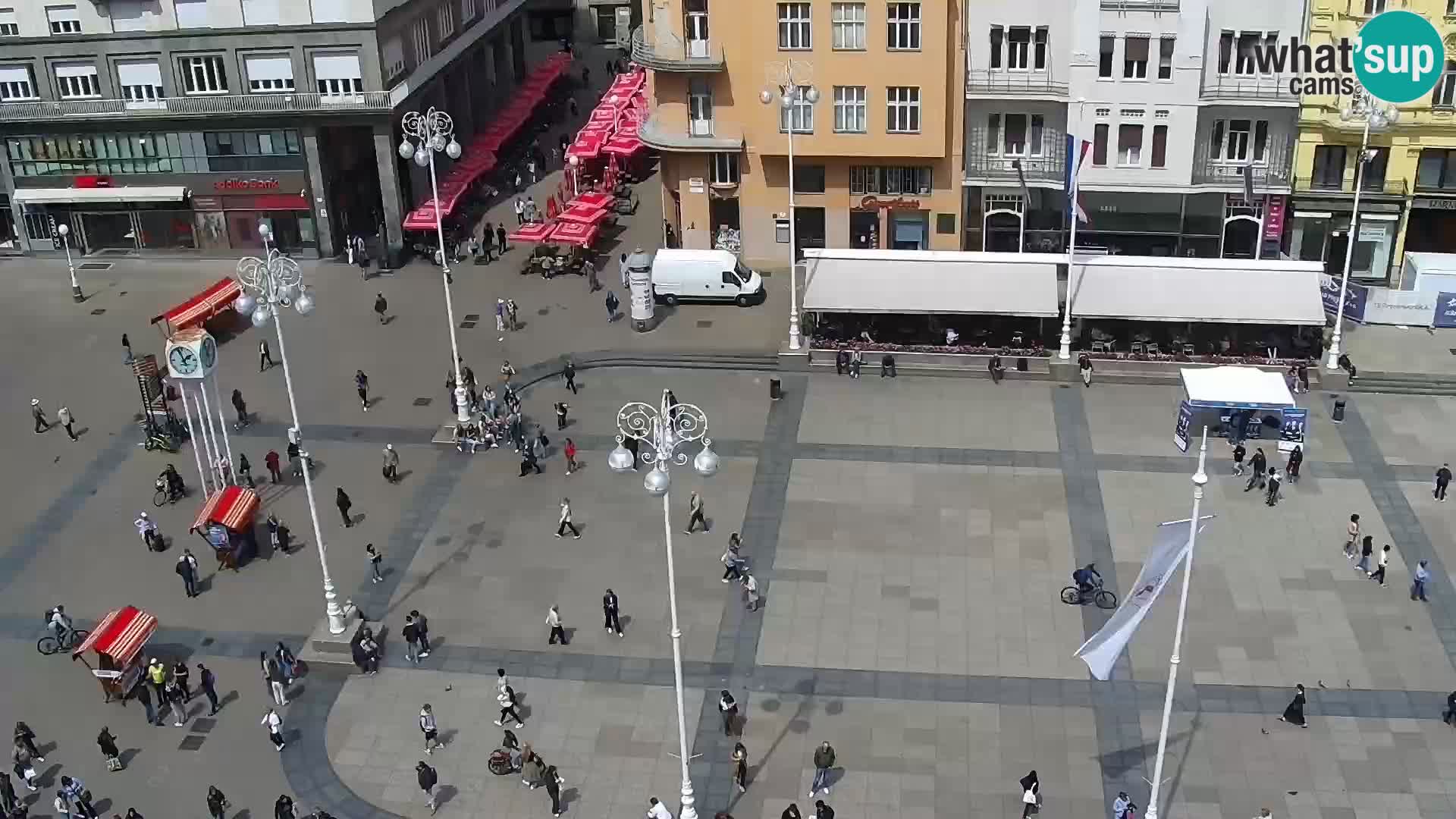 Trg Bana Jelačića web kamera Zagreb – Hotel Dubrovnik