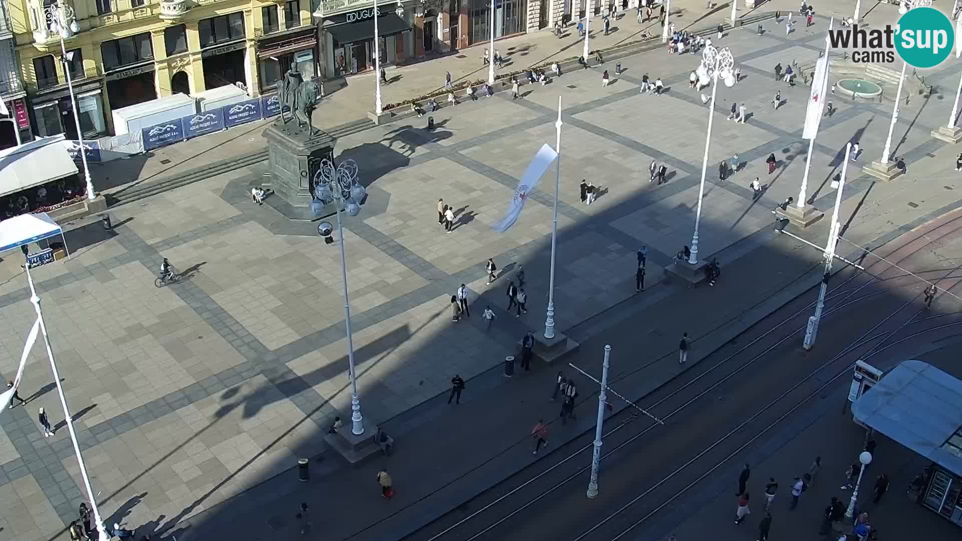 Web kamera Zagreb – Trg Bana Jelačića