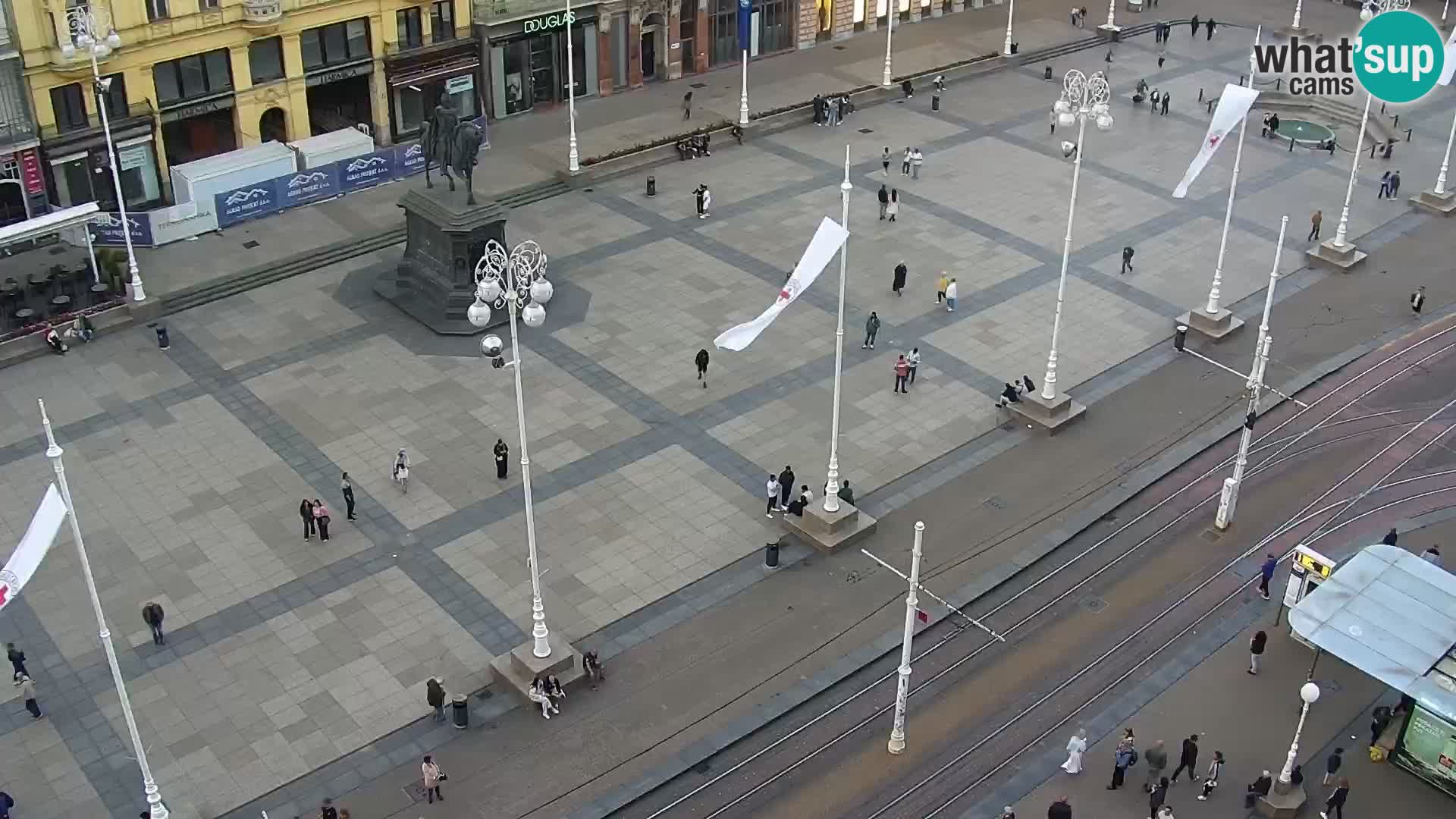 Piazza Ban Jelačić livecam Zagreb – Hotel Dubrovnik
