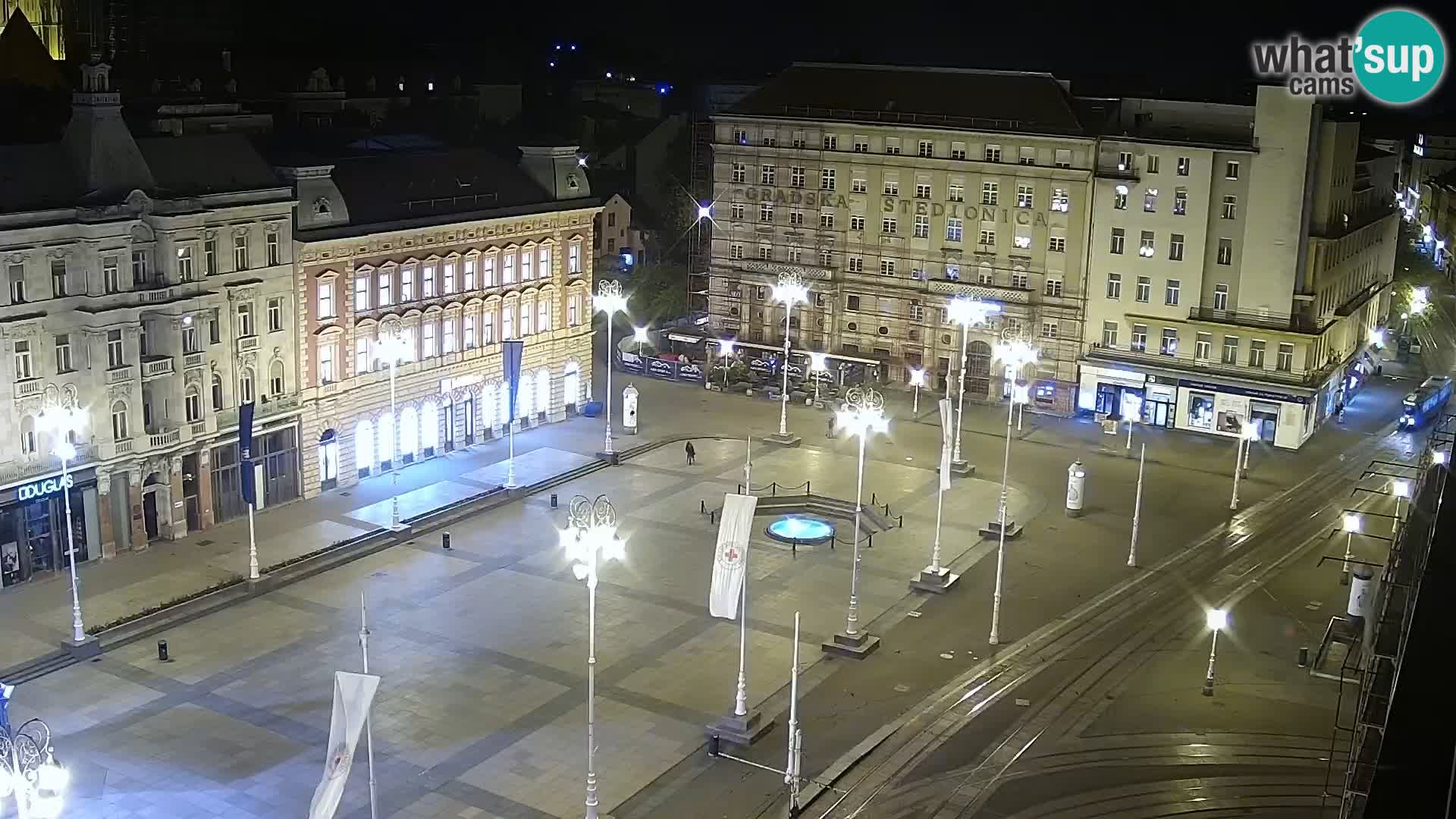 LIVE Webcam Zagreb – Ban Jelačić – Hotel Dubrovnik