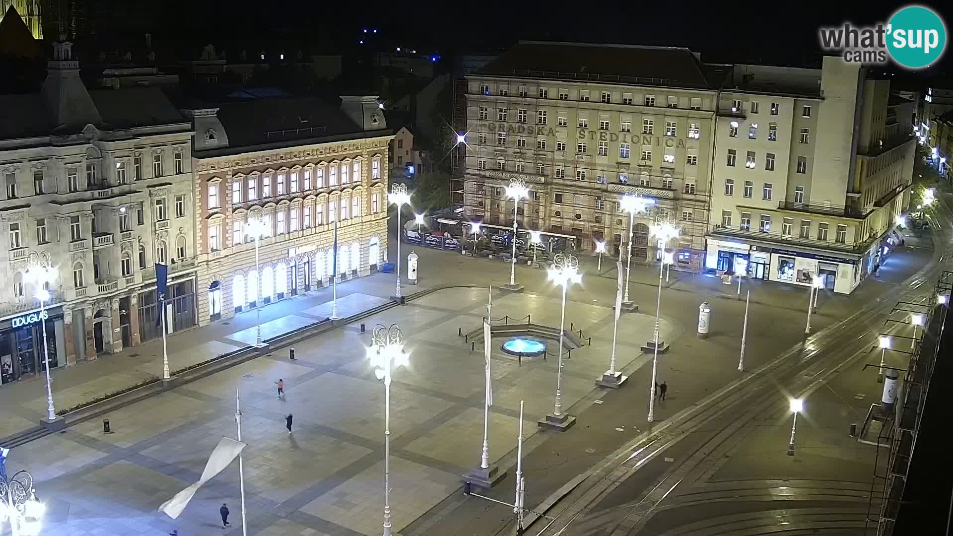 Ban Jelačić Platz  Live webcam Zagreb – Hotel Dubrovnik