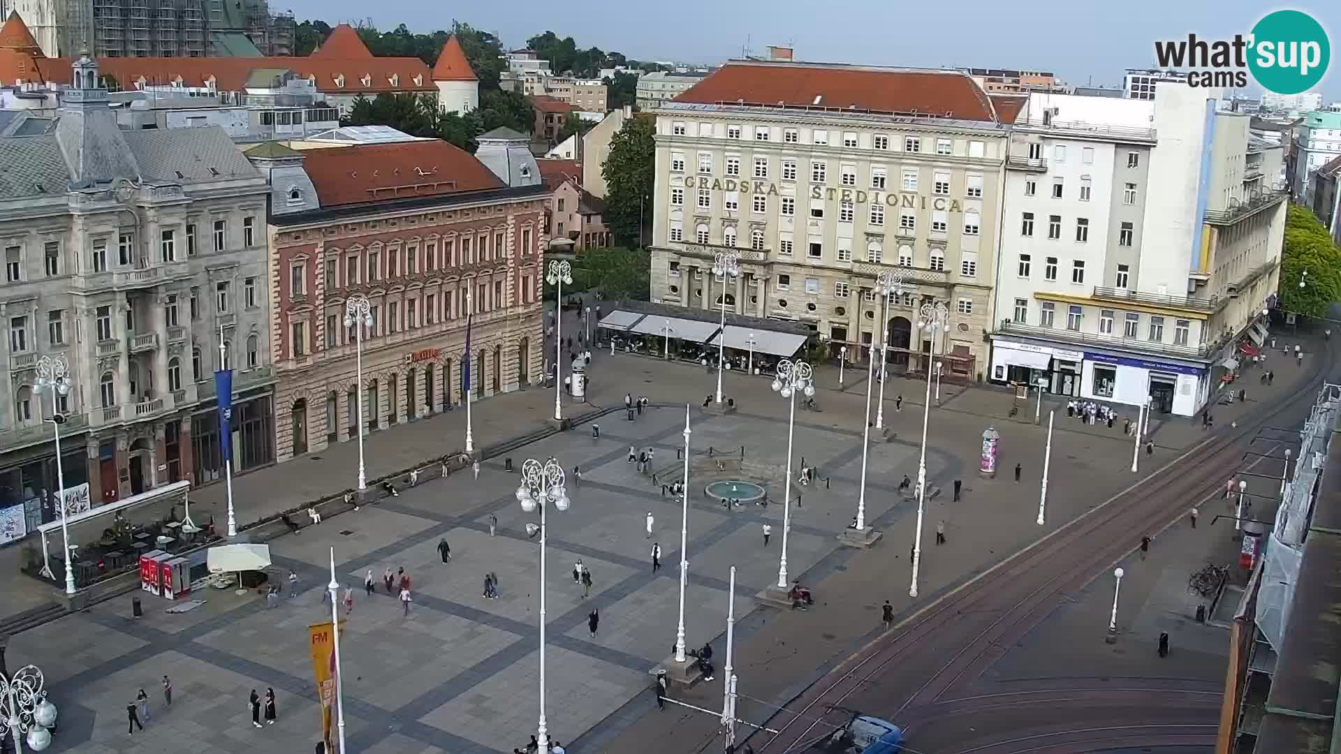 Piazza Ban Jelačić livecam Zagreb – Hotel Dubrovnik