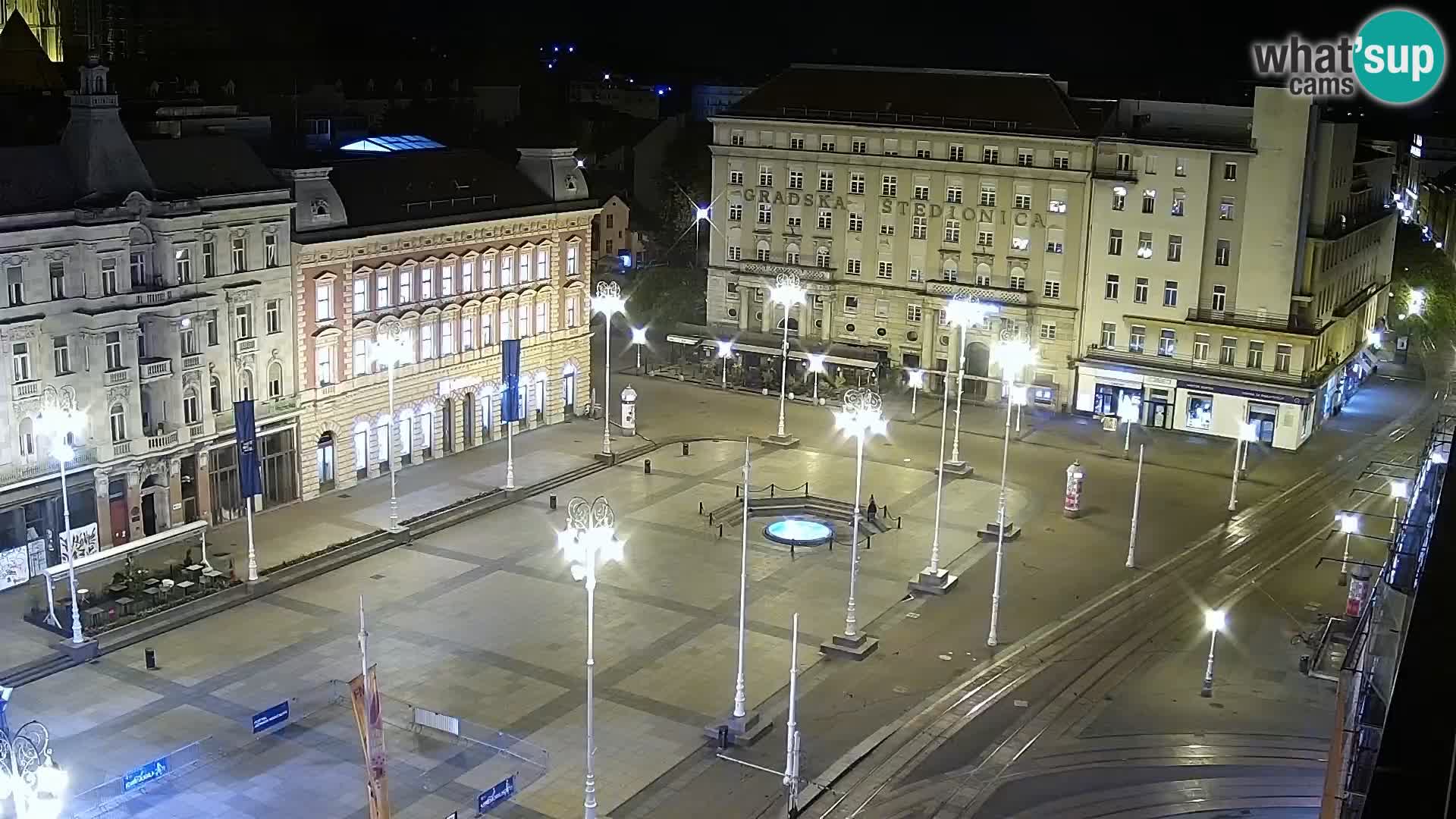 Trg Bana Jelačića web kamera Zagreb – Hotel Dubrovnik
