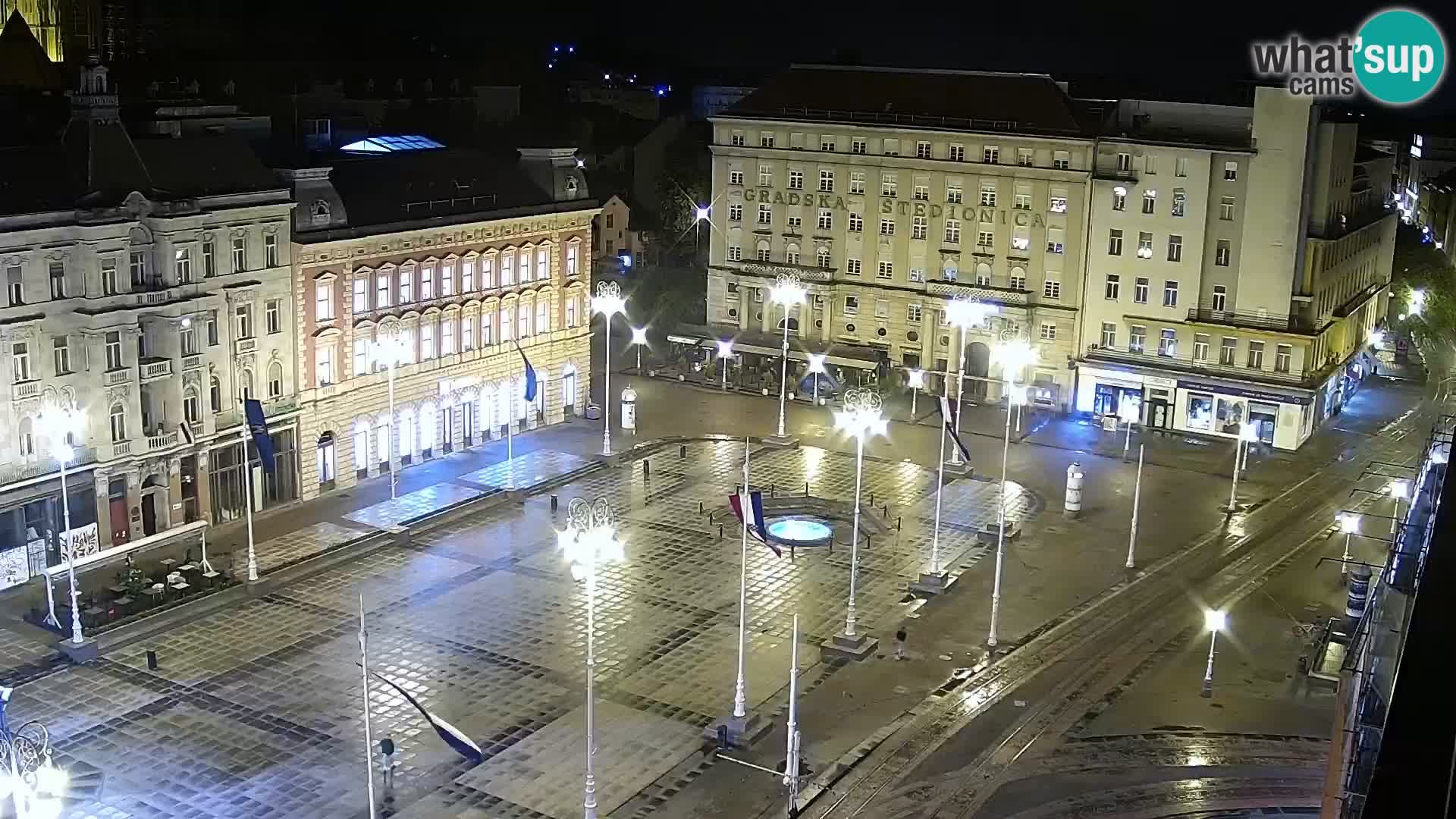 Zagreb – Bana Jelačića square panorama