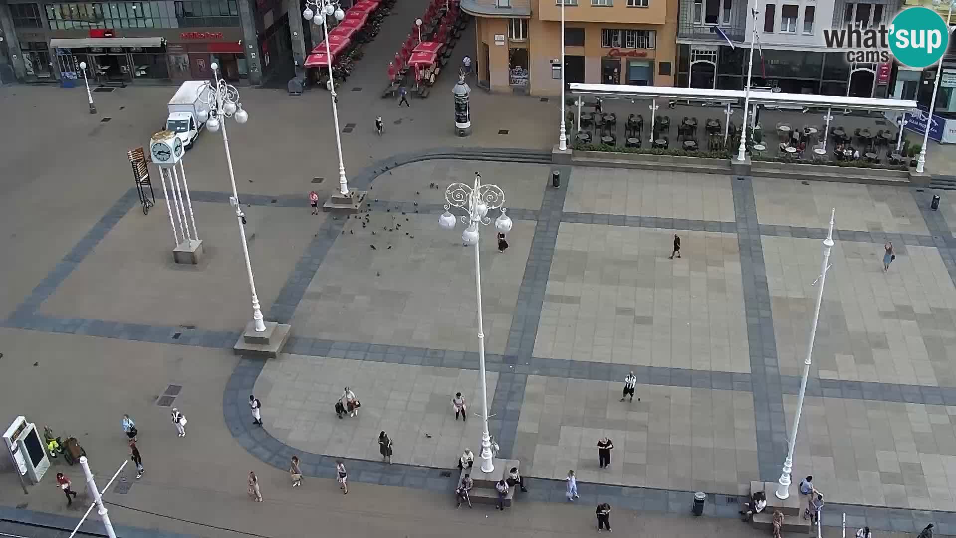 Zagreb – Bana Jelačića square panorama