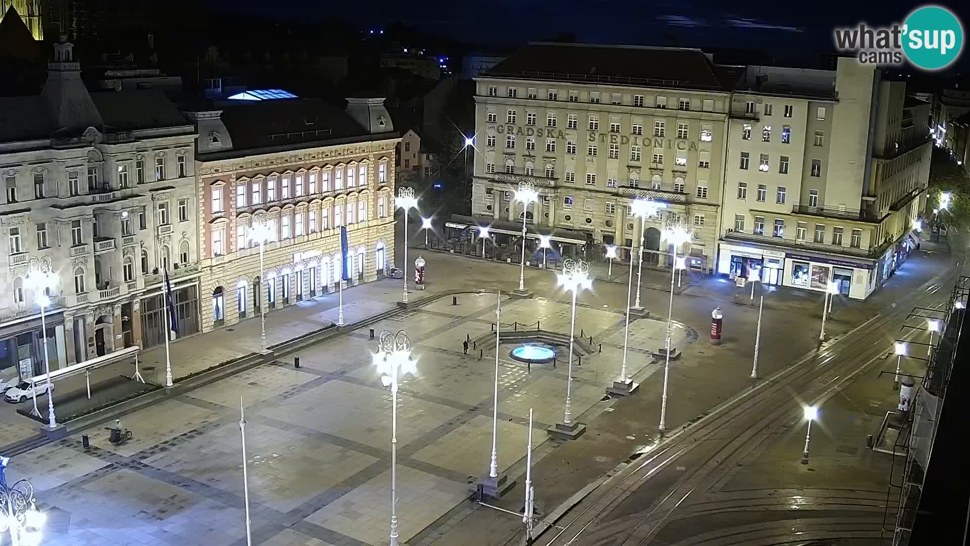 Trg Bana Jelačića web kamera Zagreb – Hotel Dubrovnik