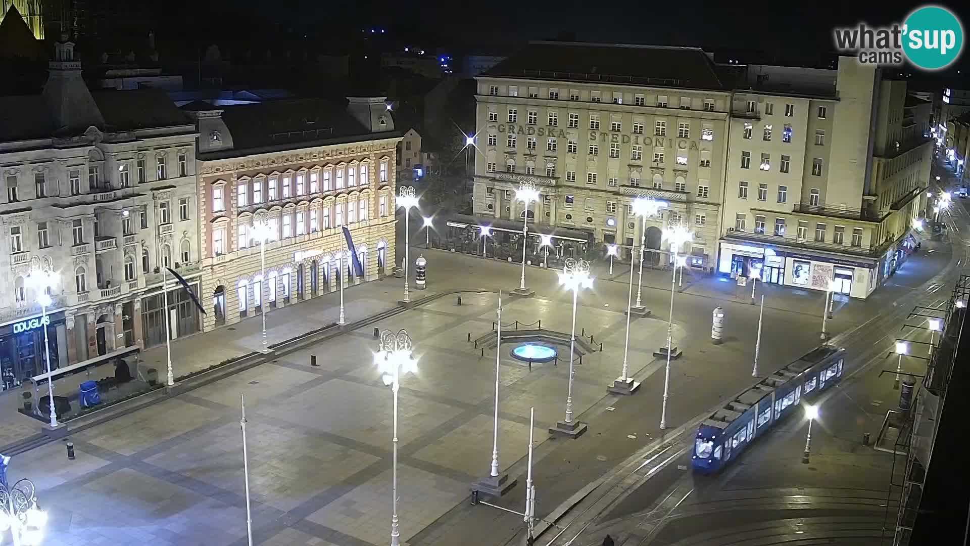 Ban Jelačić Platz  Live webcam Zagreb – Hotel Dubrovnik