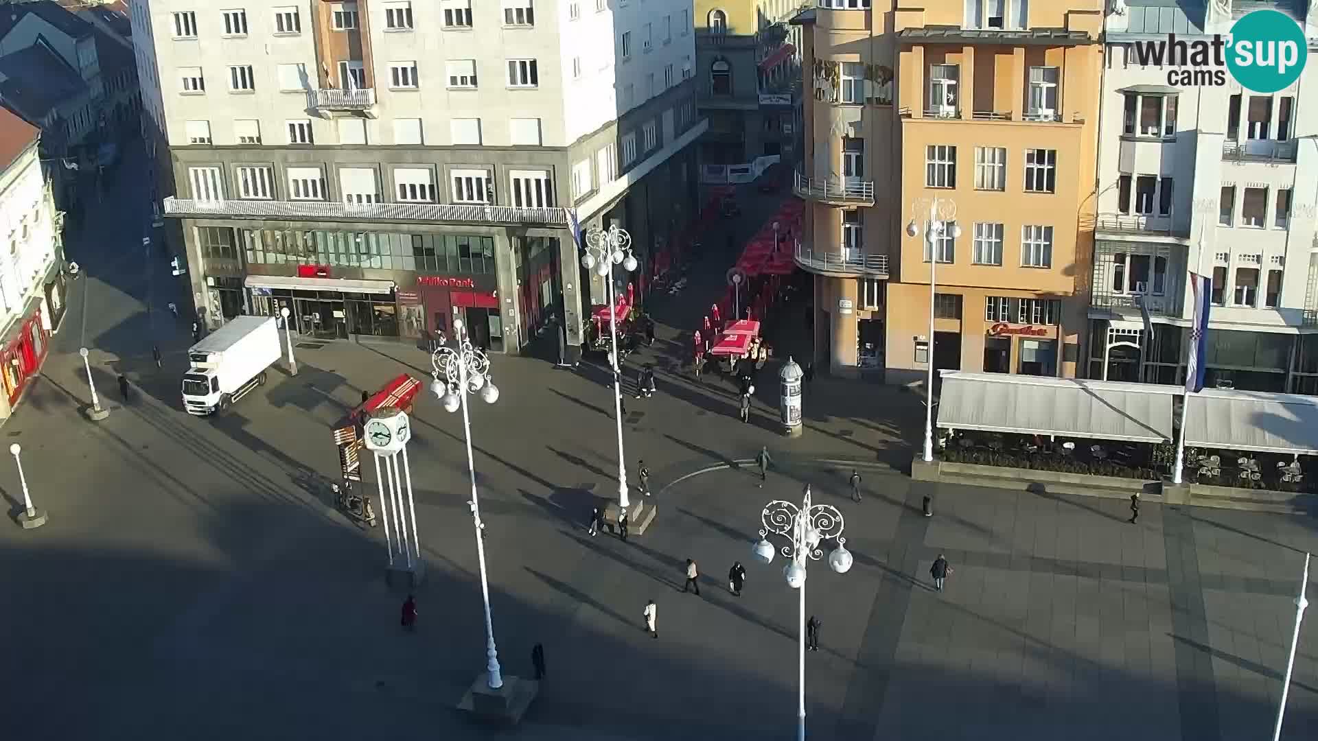 Piazza Ban Jelačić livecam Zagreb – Hotel Dubrovnik