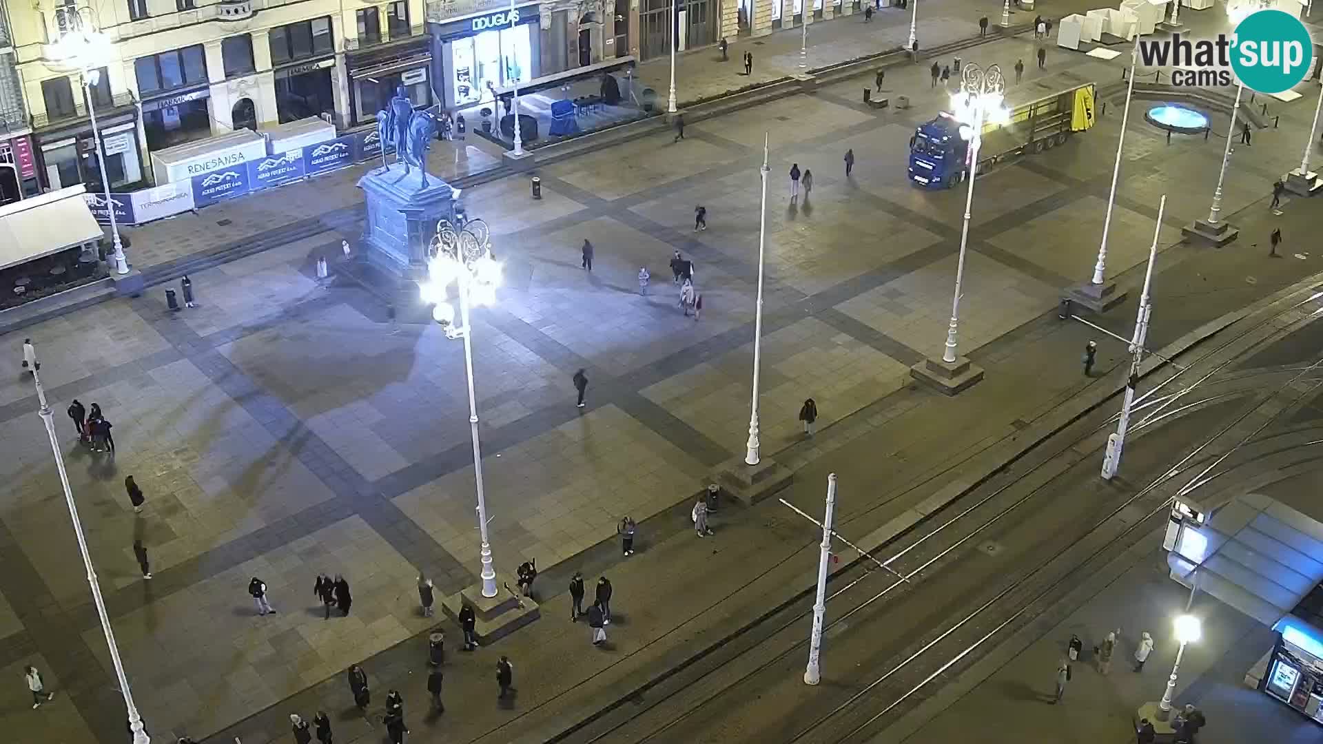 Piazza Ban Jelačić livecam Zagreb – Hotel Dubrovnik