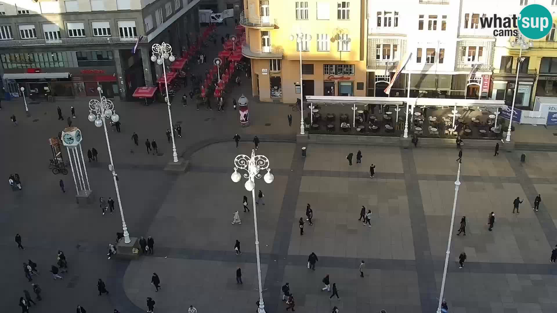 Piazza Ban Jelačić livecam Zagreb – Hotel Dubrovnik