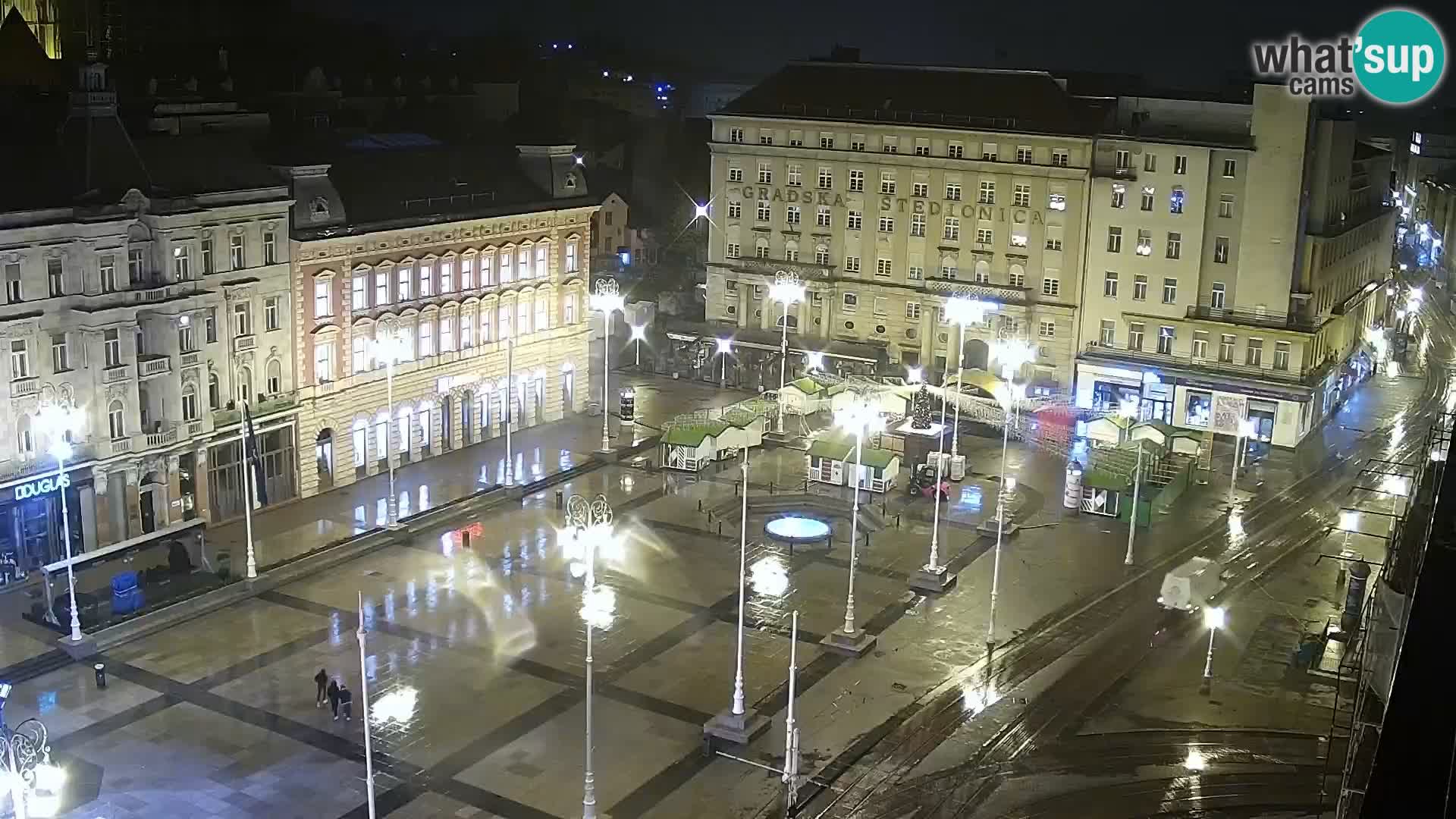 Ban Jelačić Platz  Live webcam Zagreb – Hotel Dubrovnik