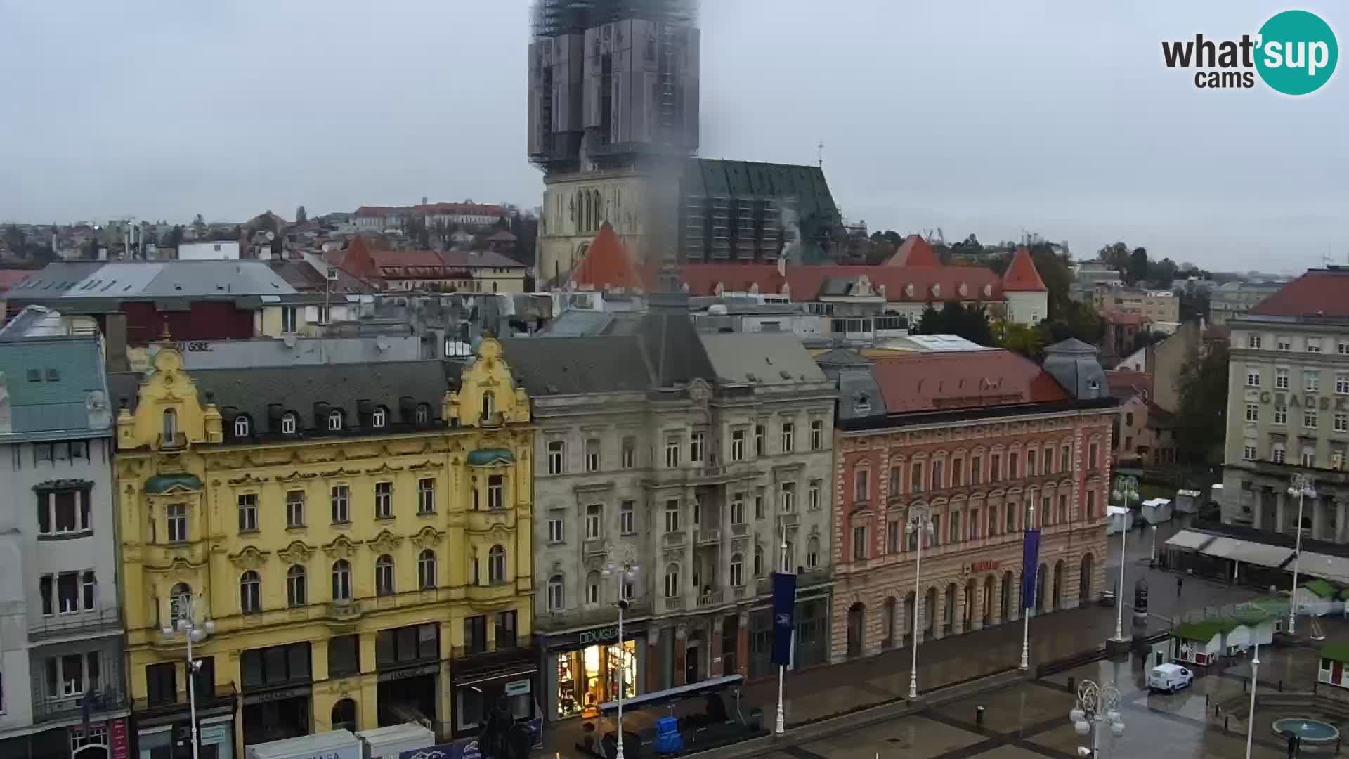 Trg Bana Jelačića web kamera Zagreb – Hotel Dubrovnik