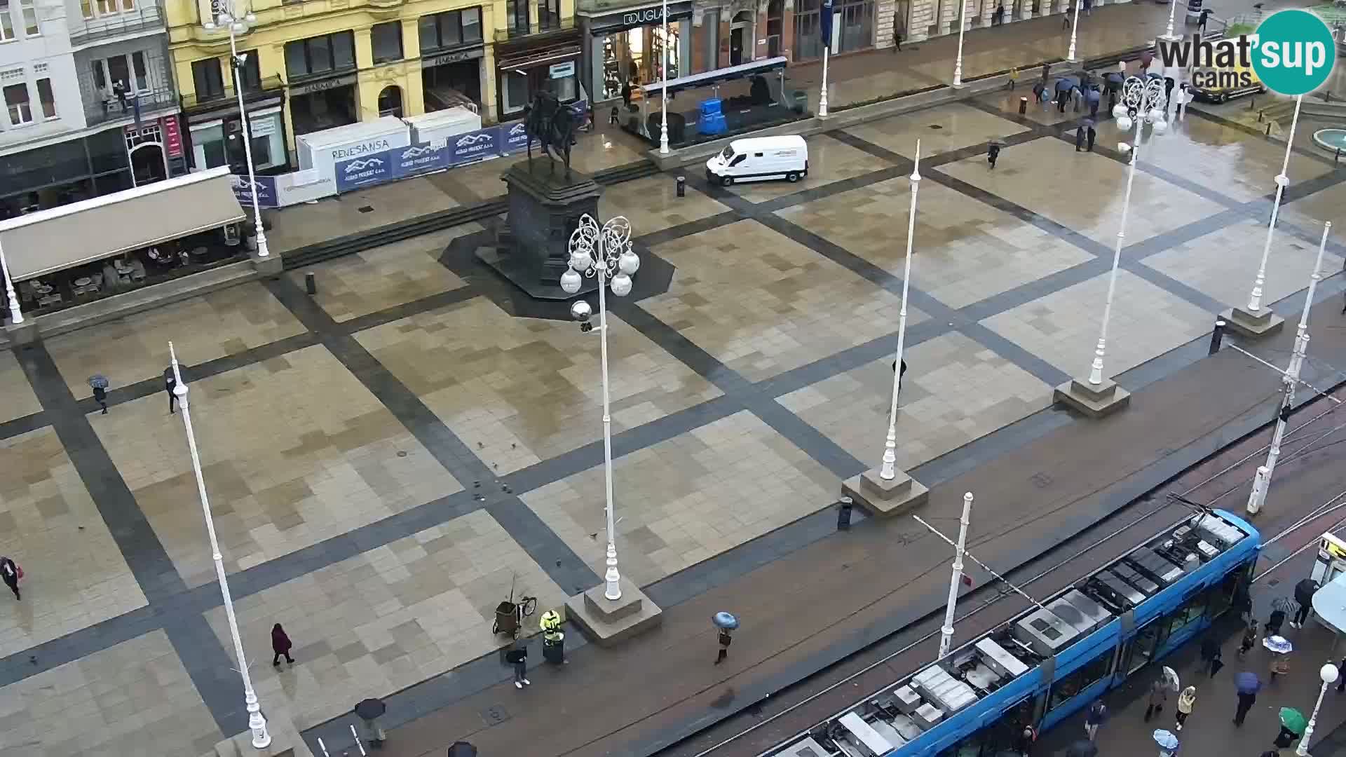 Ban Jelačić Platz  Live webcam Zagreb – Hotel Dubrovnik